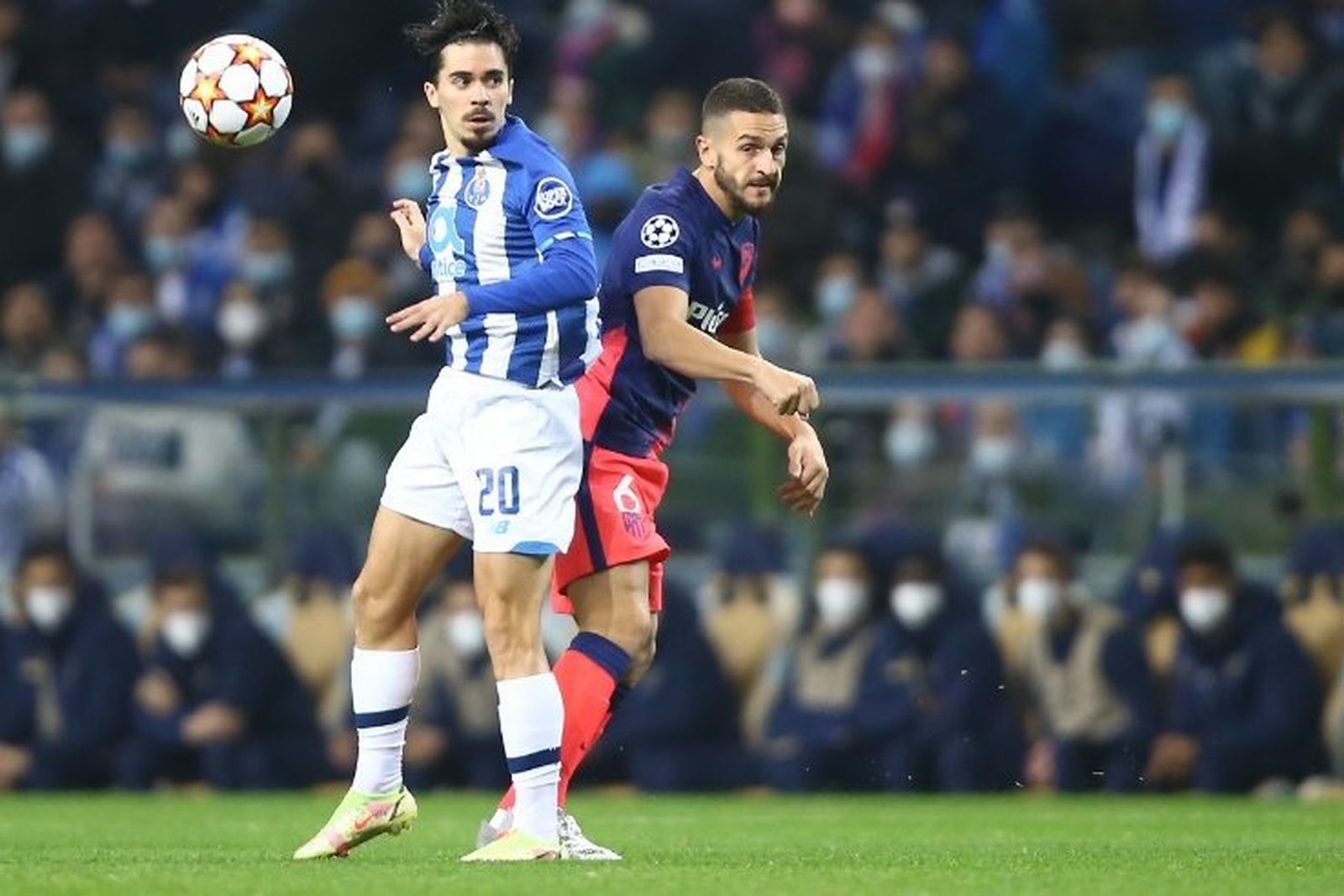 Koke ante el Oporto