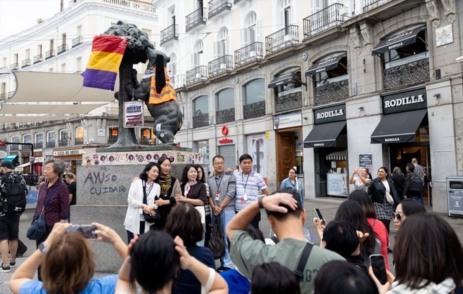 Vandalizan la escultura del el Oso y el Madroño