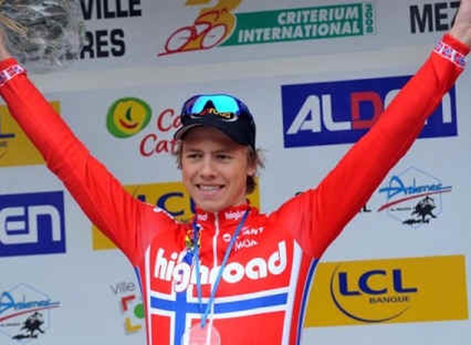 Boasson Hagen se impone al esprint y Hushovd se mantiene líder