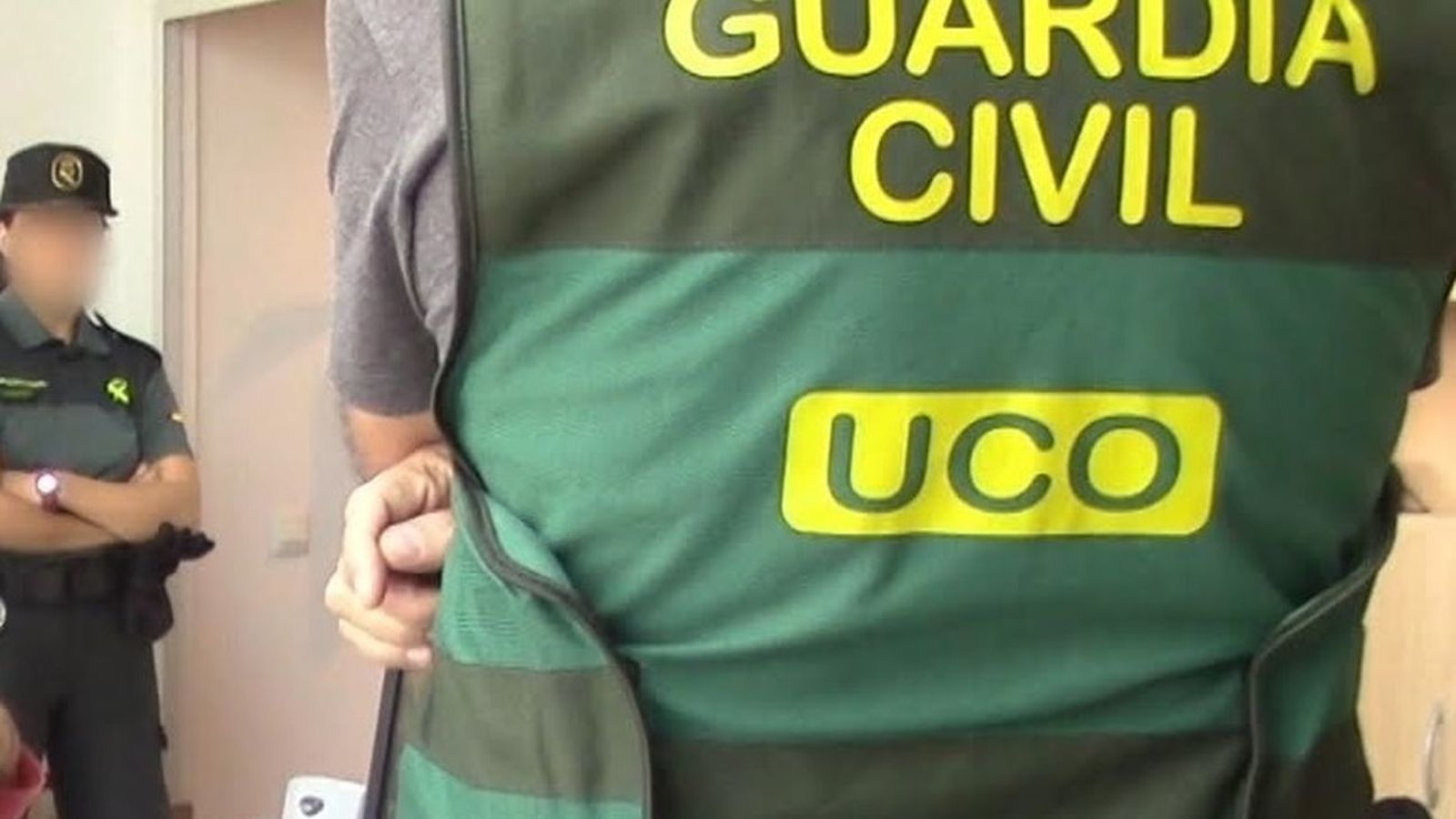 Agentes de la UCO de la Guardia Civil