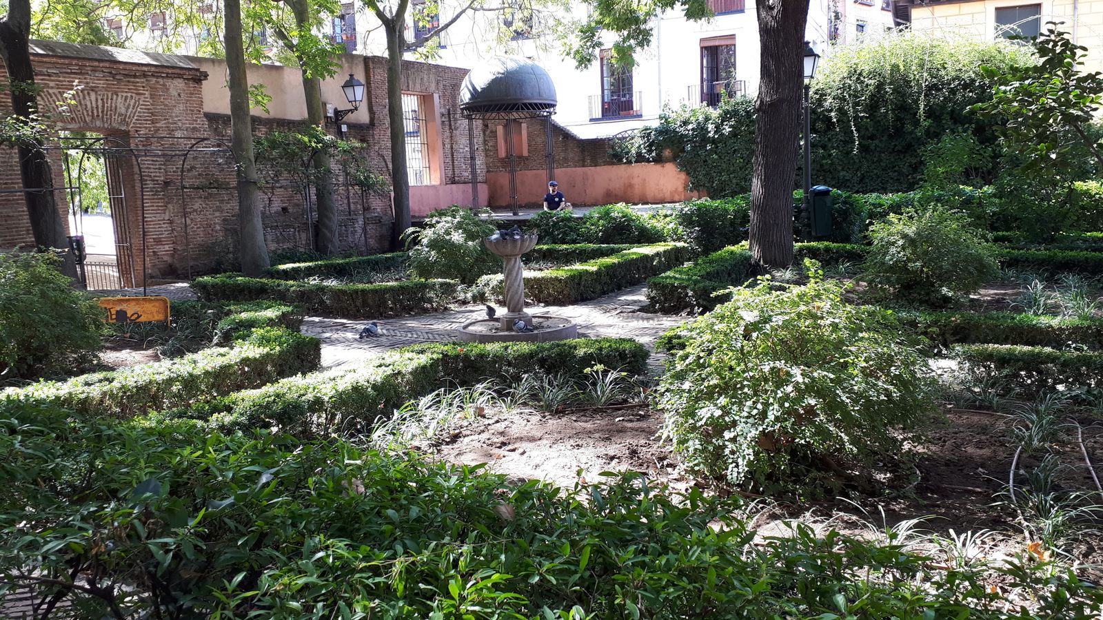 El jardín romántico del Palacio de Anglona
