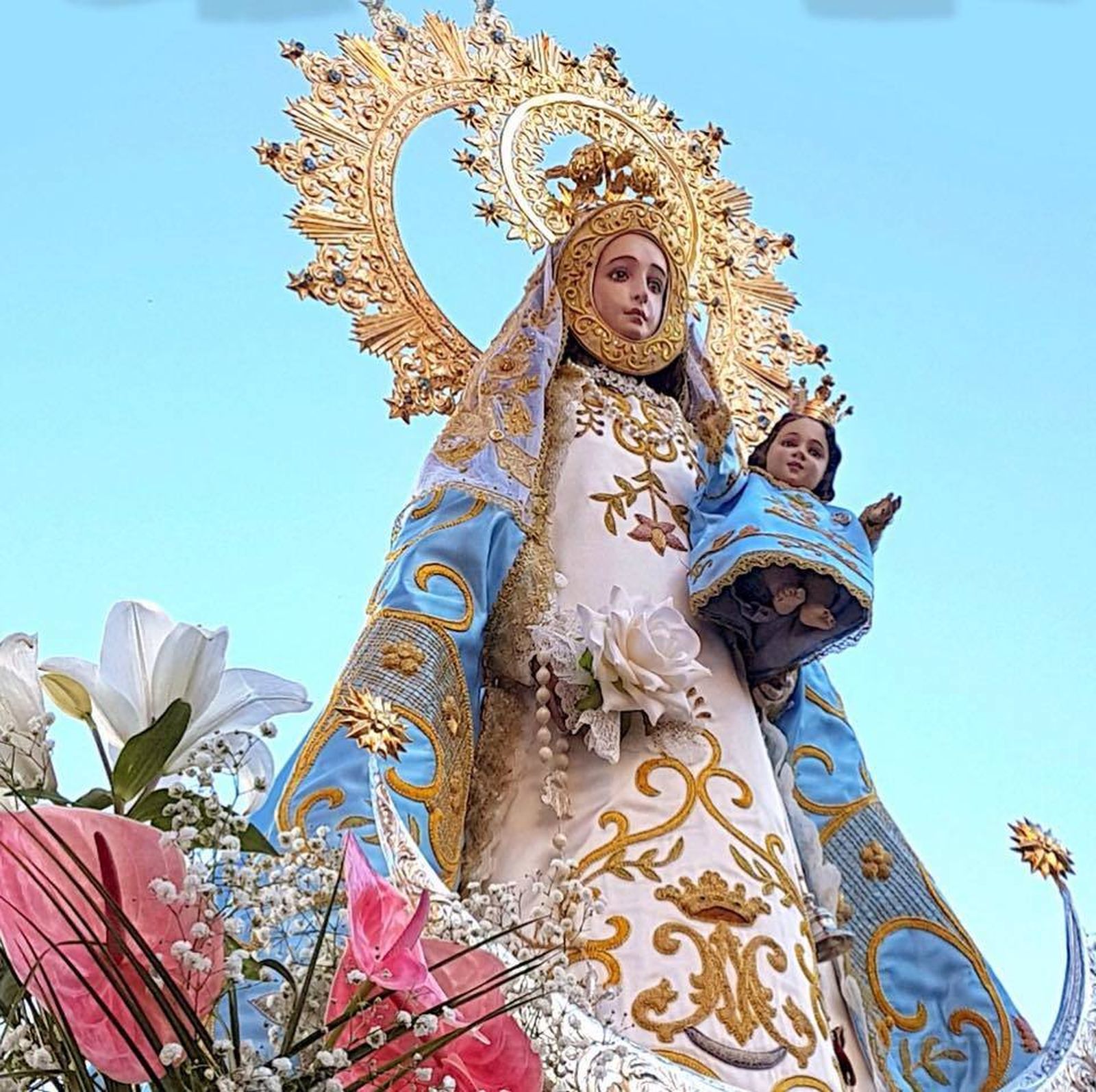 La Virgen que no quiso irse de Robledo