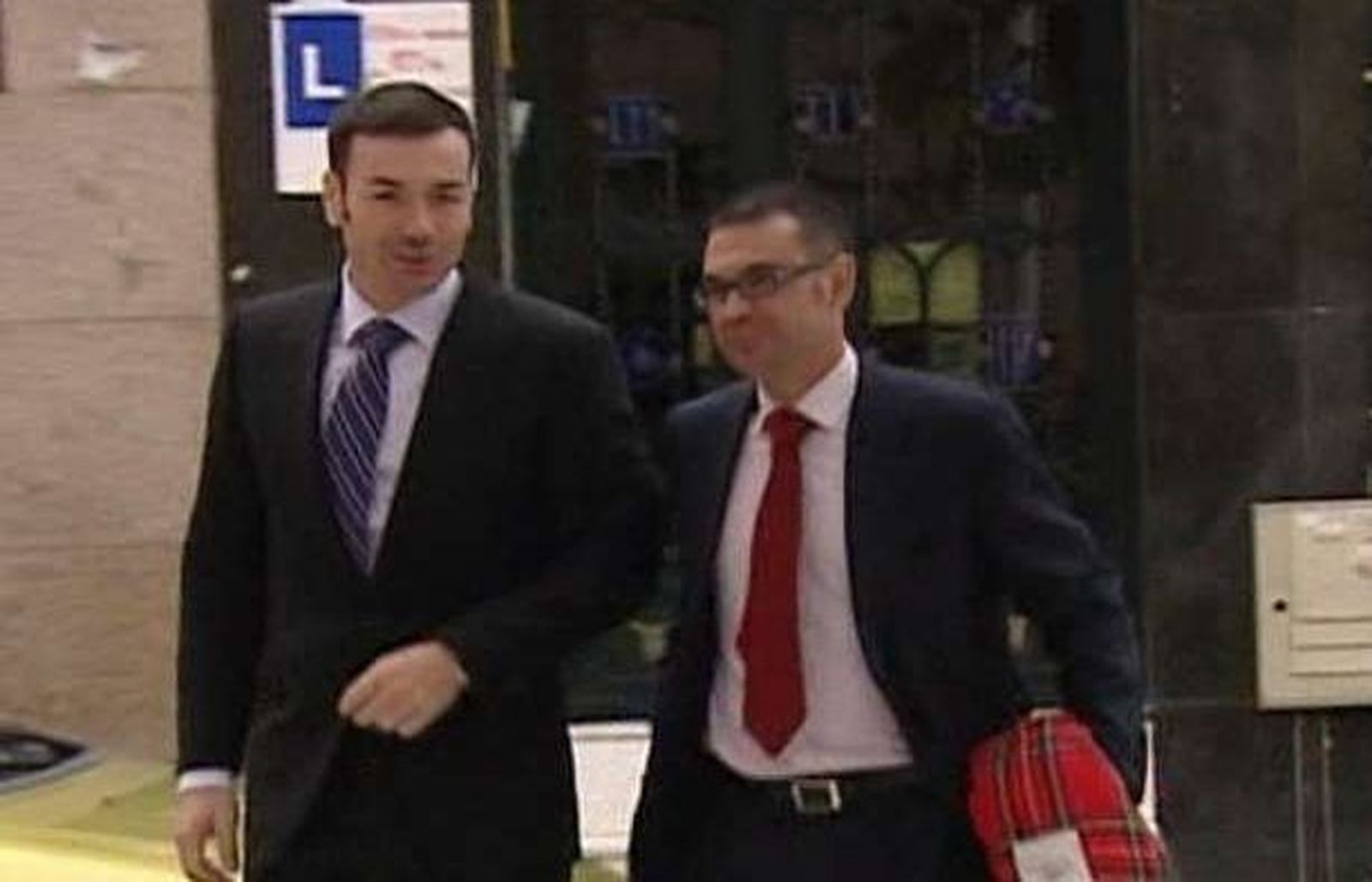 El Gobierno Madrid exige a Gómez que explique "pufo" de Parla o se vaya como Chacón