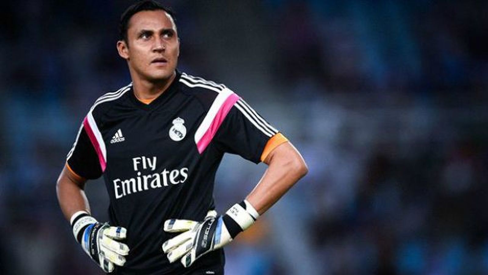 Keylor Navas vuelve a Madrid y podría ser operado