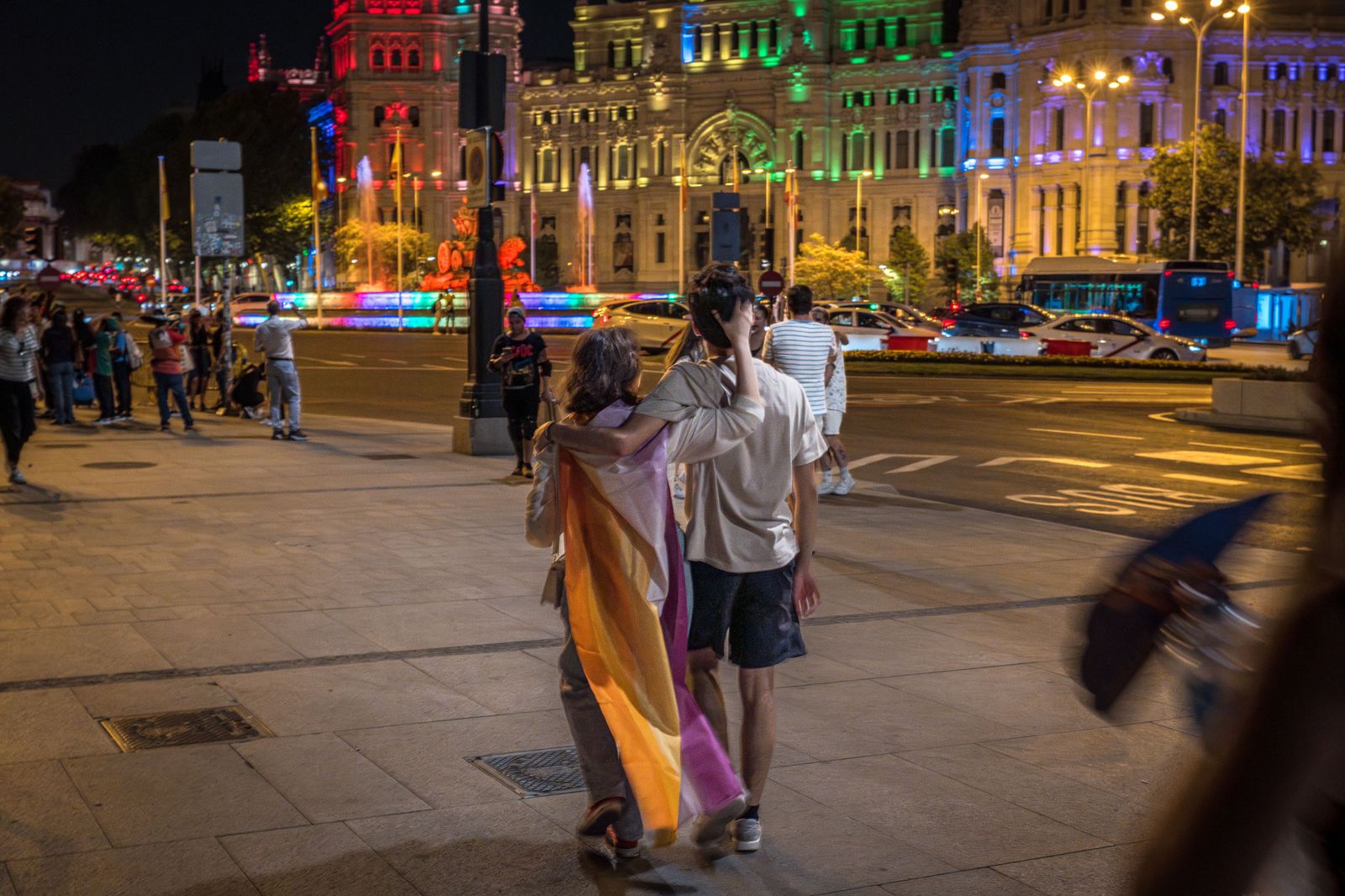 Un millón de asistentes y 46 carrozas participarán en la marcha del Orgullo
