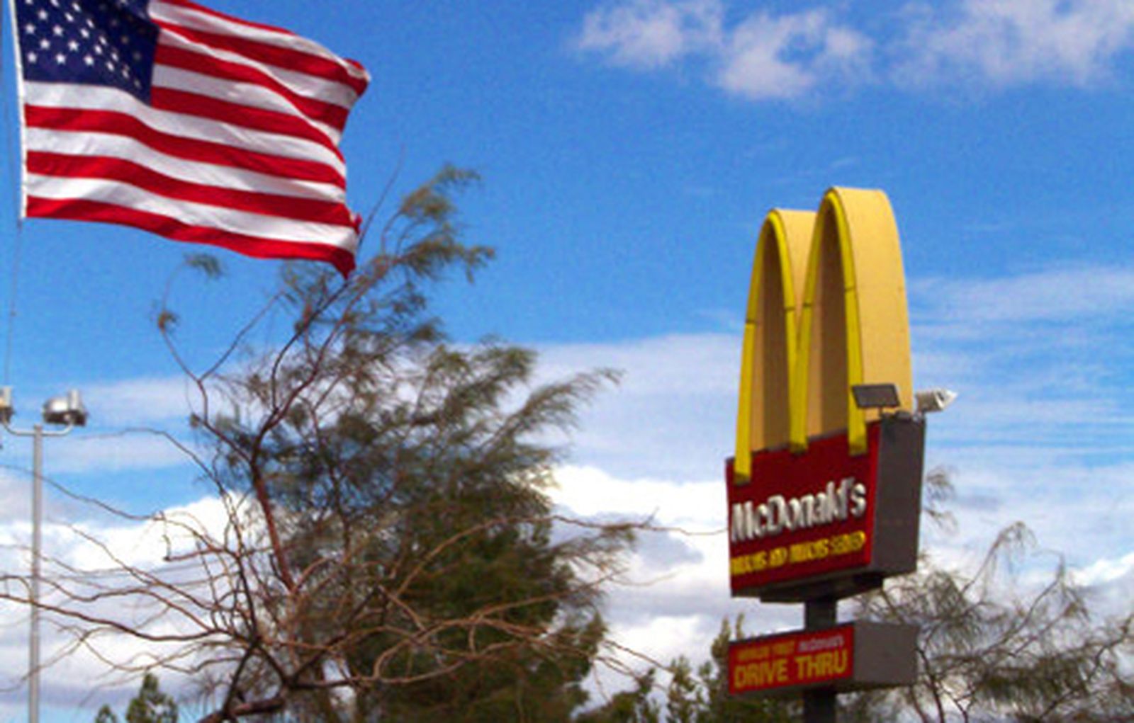restaurante_mcdonalds_470