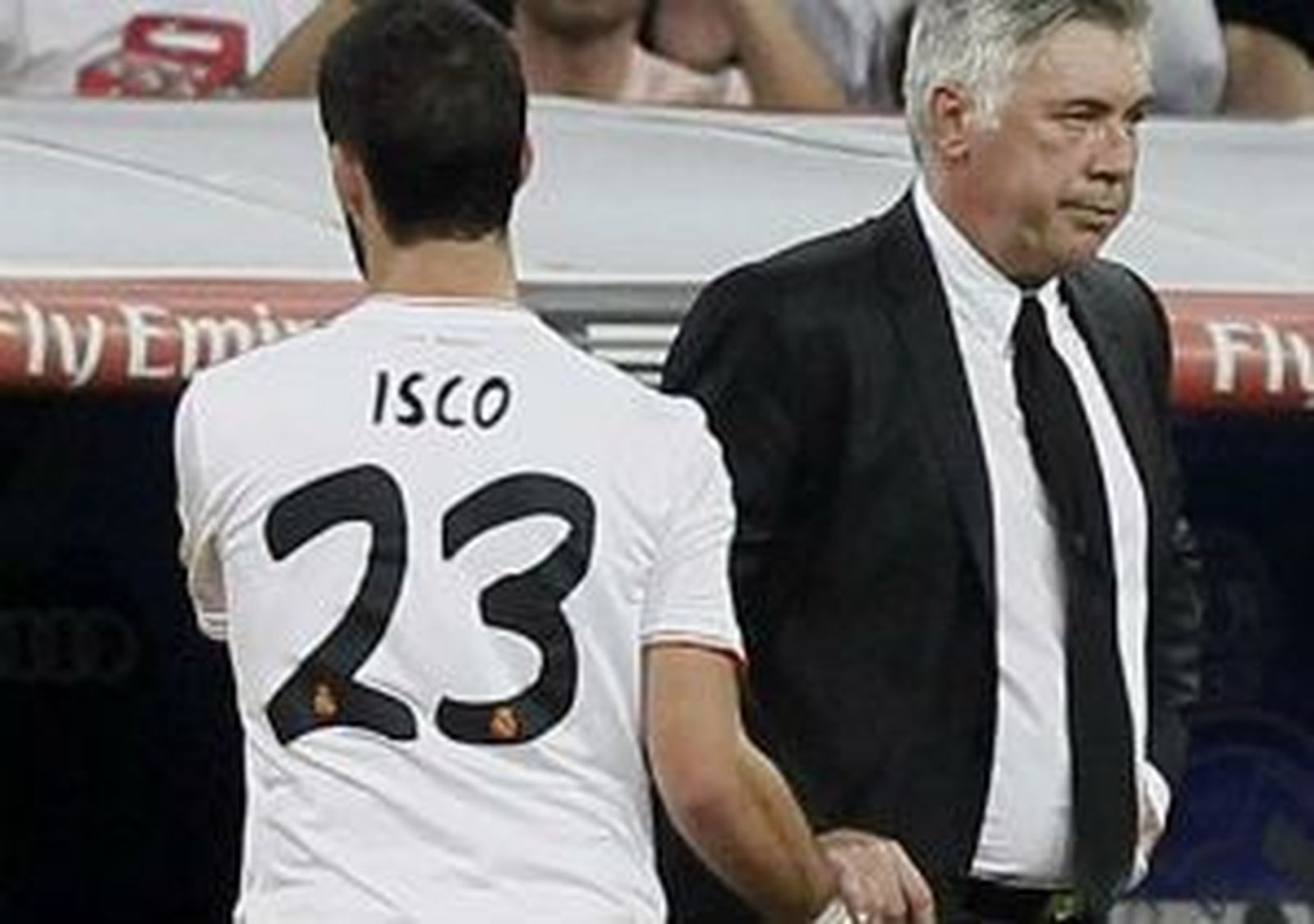 Ancelotti confirma la titularidad de Varane 84 días después