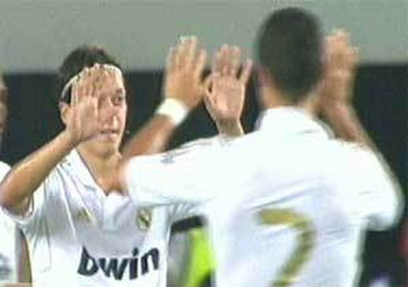 El Real Madrid golea 1-7 al Guangzhou chino