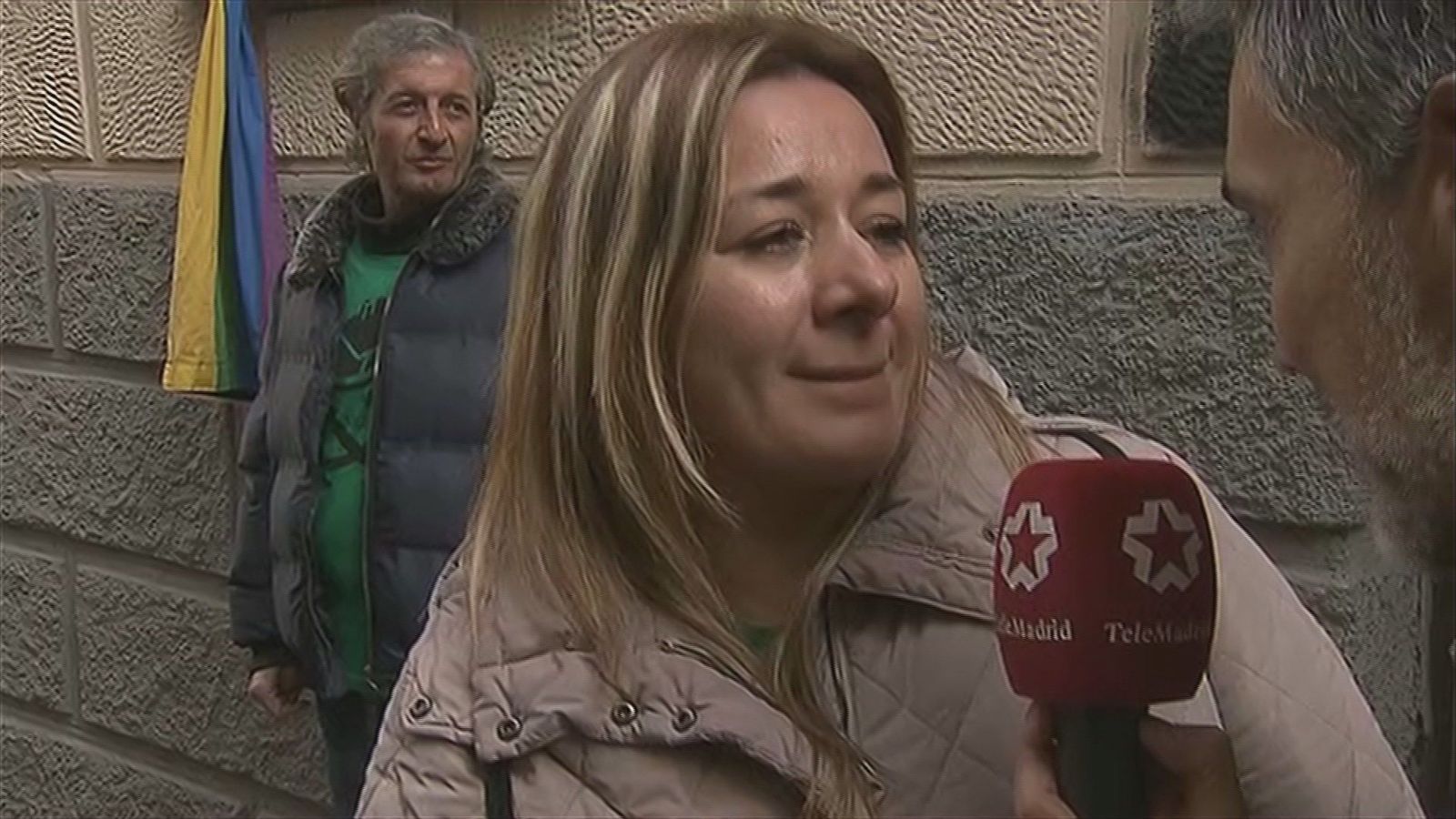 Paralizado y sin fecha el desahucio de Nancy en Puente de Vallecas