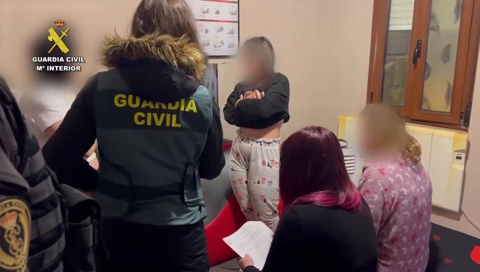 Liberan a 9 mujeres obligadas por una familia a ejercer la prostitución en el País Vasco