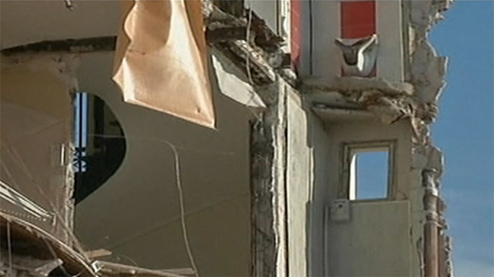 Derrumbe edificio en Francia