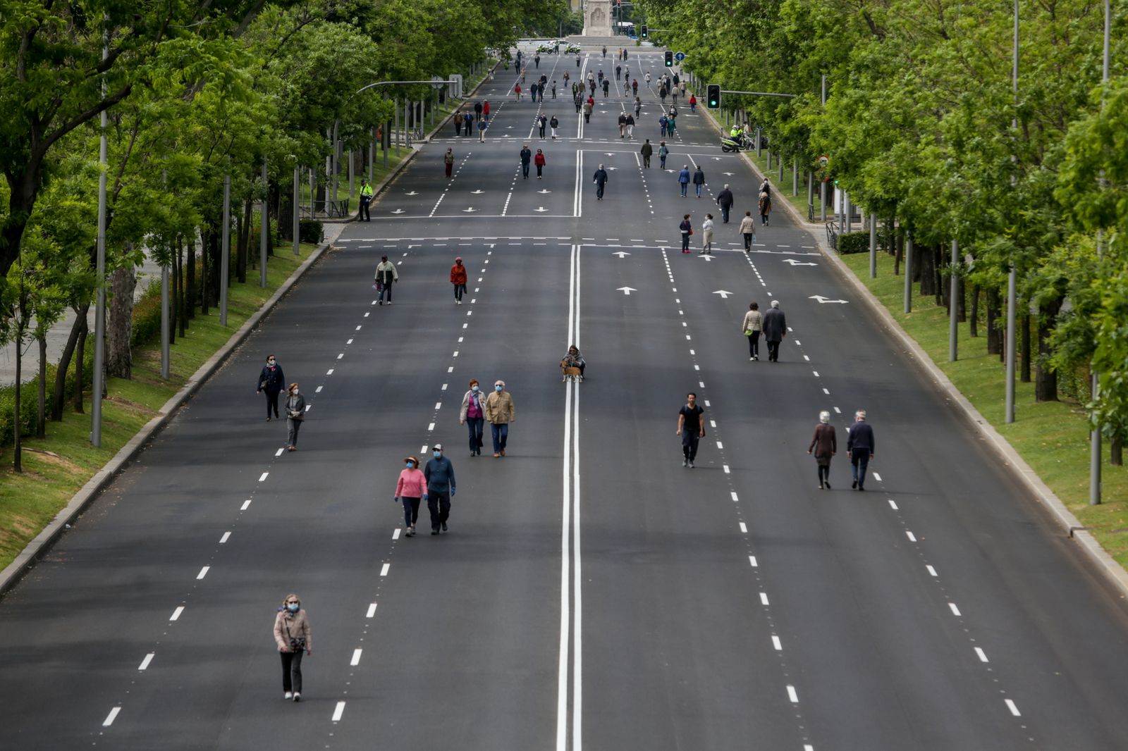 Paseo de Eduardo Dato peatonalizado, Madrid