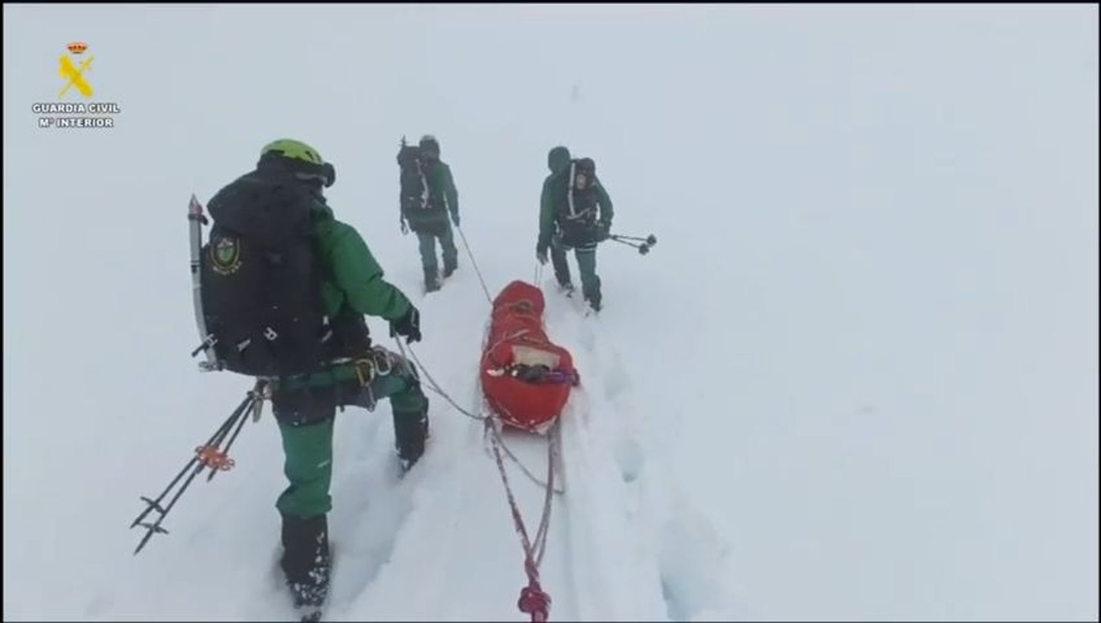 Guardia Civil rescata a un escalador de Madrid en el Pirineo de Huesca