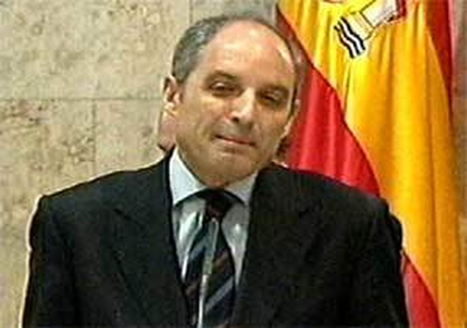 Camps anuncia su dimisión como presidente del Gobierno valenciano