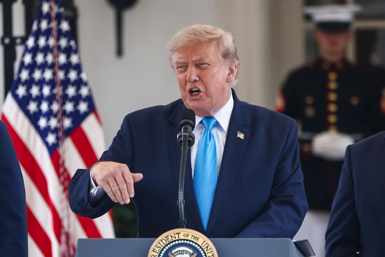 Críticas a Trump por el enorme gasto en Defensa de EEUU en la guerra de Irán