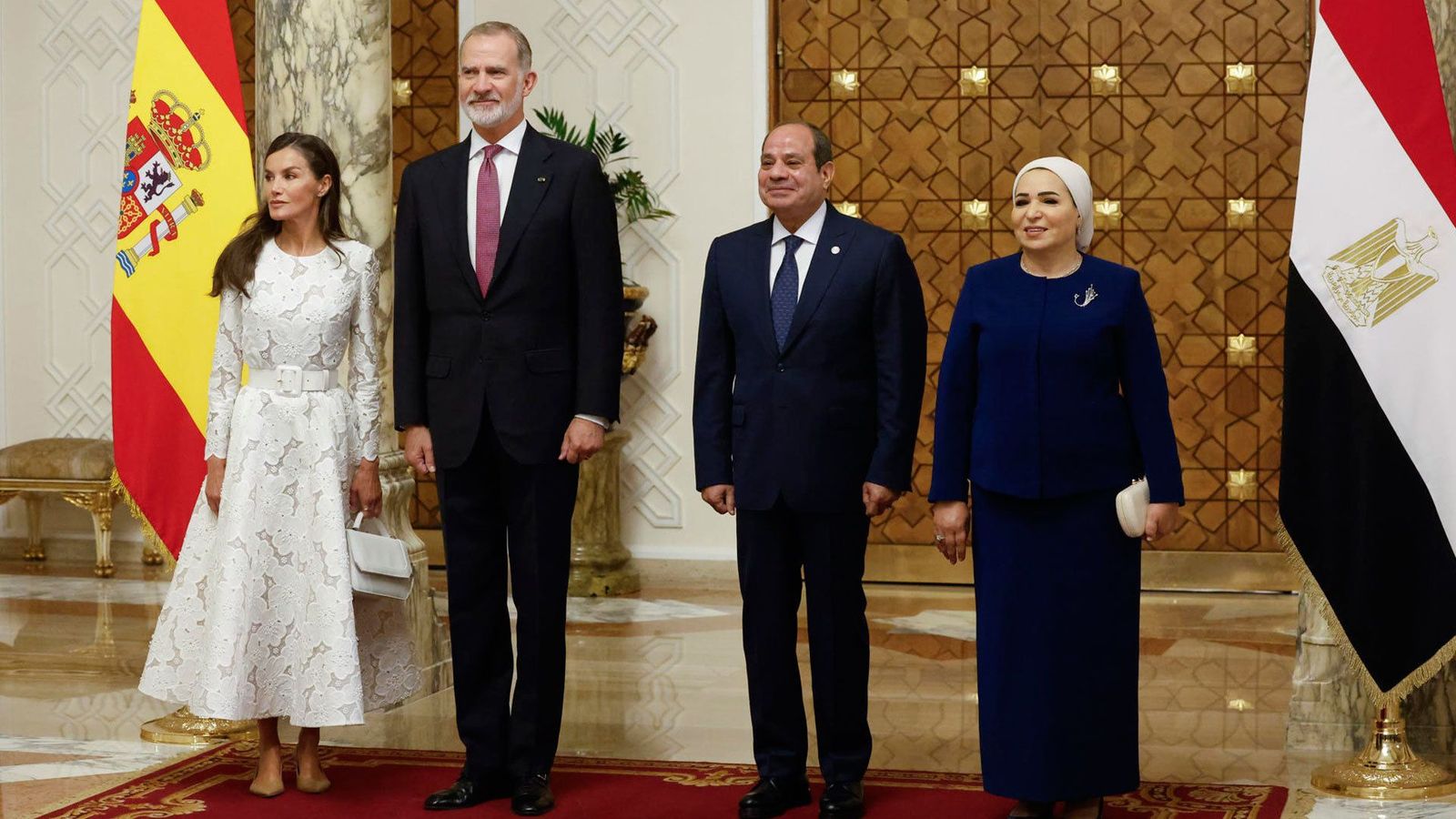 Felipe VI agradece a Egipto su papel mediador en Gaza y aboga por la solución de los dos Estados