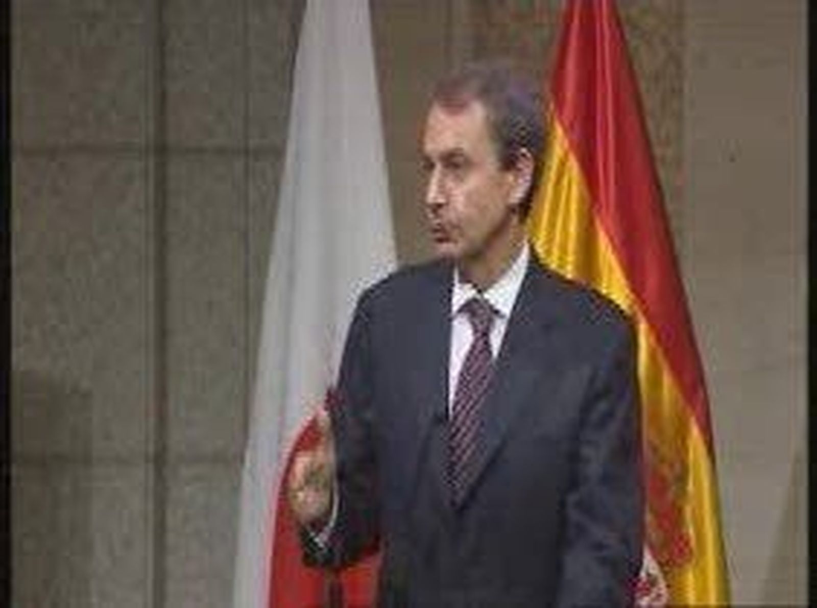 Zapatero: no es momento de negociaciones tácticas