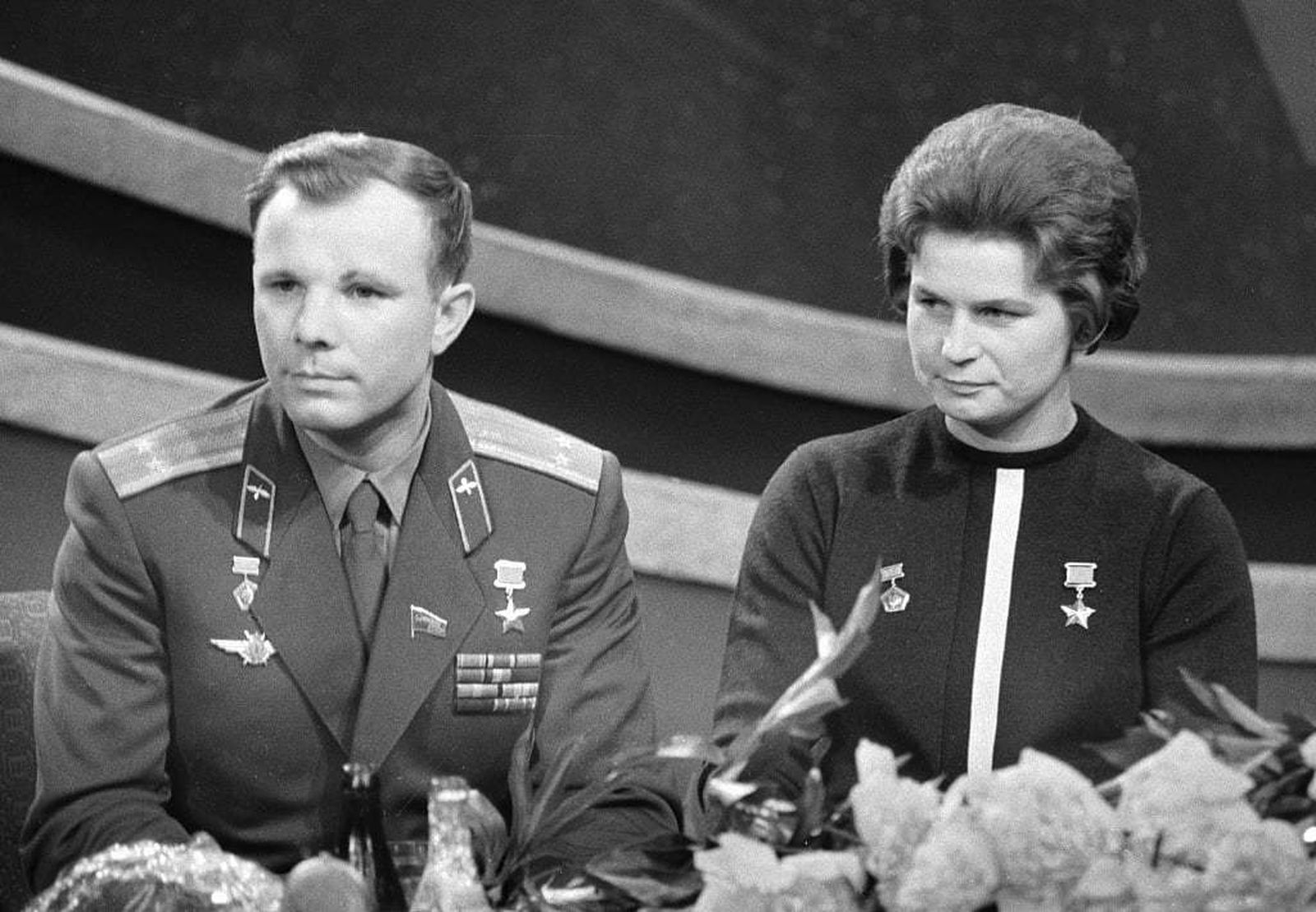 Valentina Tereshkova y Yuri Gagarin