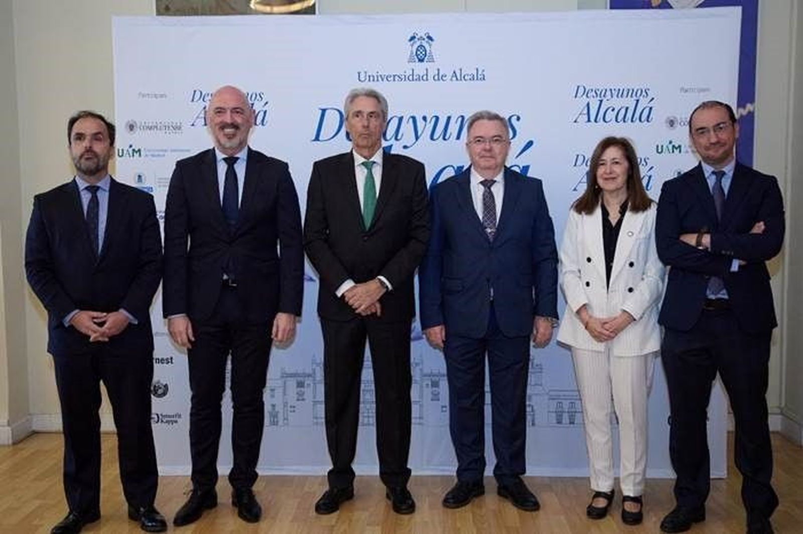 El Gobierno de Ayuso "ultima" la firma del convenio estatal sobre profesores universitarios