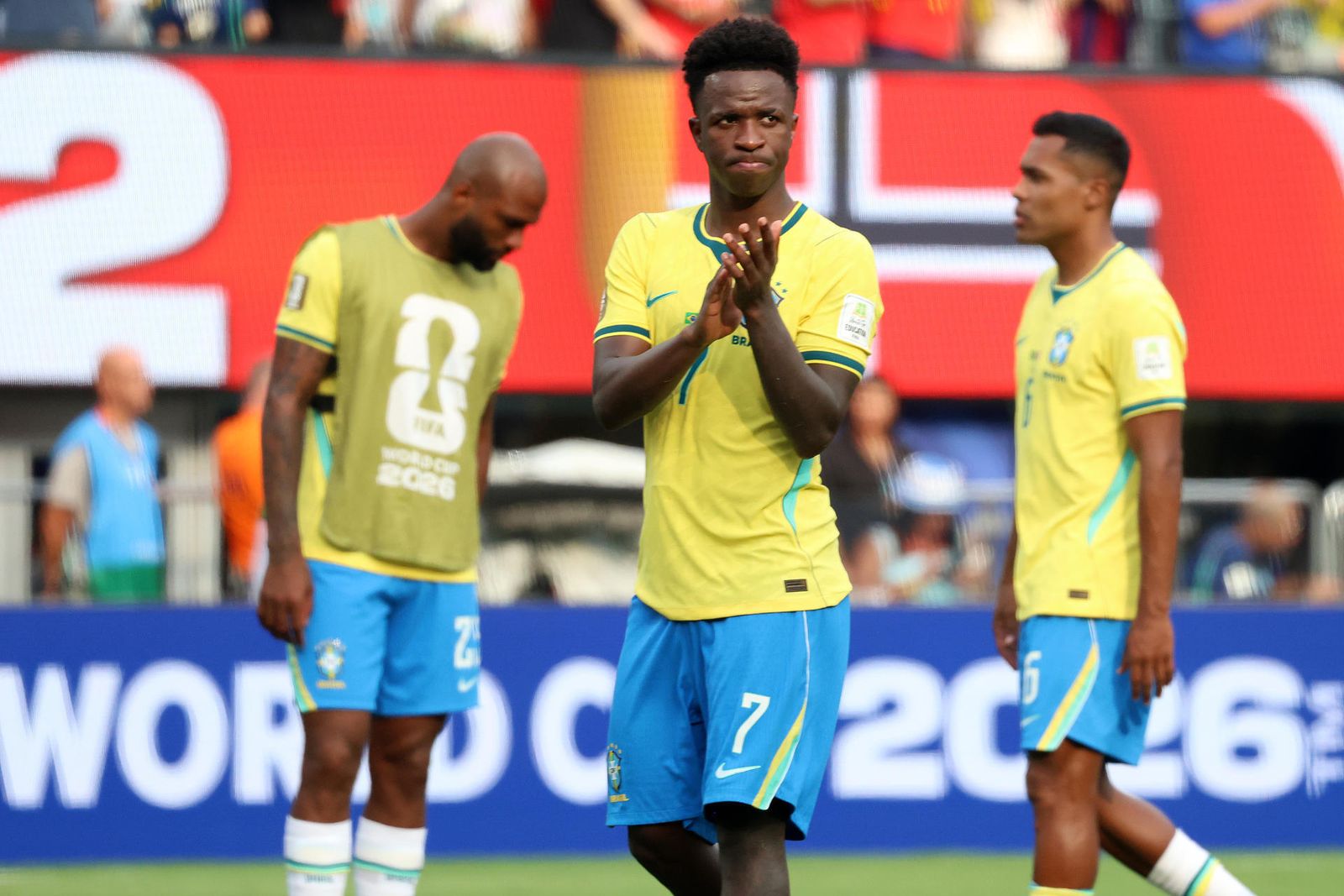 Vinicius pide perdón