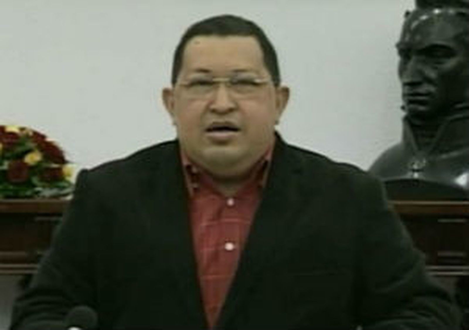 Chávez se dice preparado "para el peor de los escenarios" antes de ir a Cuba a operarse de nuevo