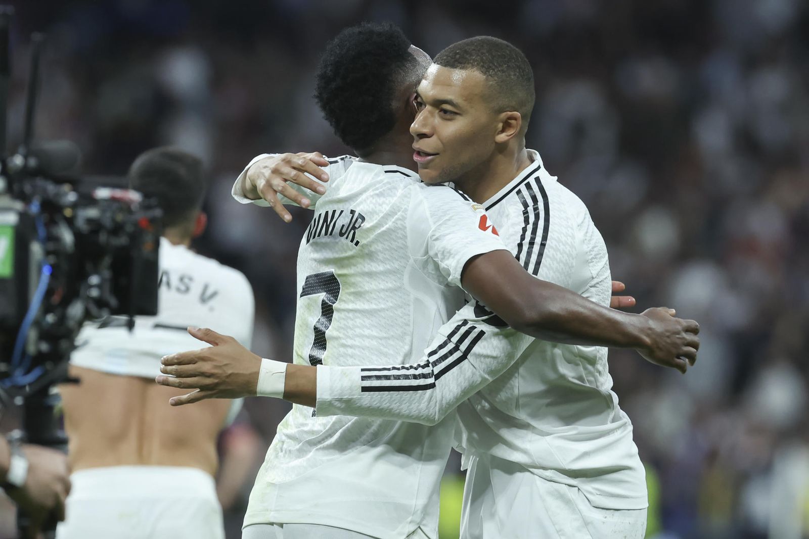 Vinicius y Mbappé