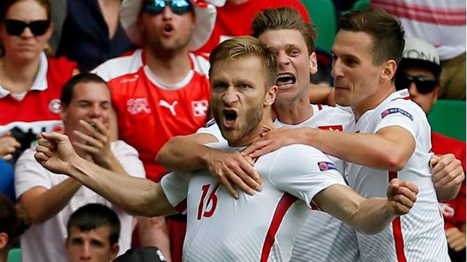 0-0 (5-4). Polonia, a cuartos por penaltis ante Suiza