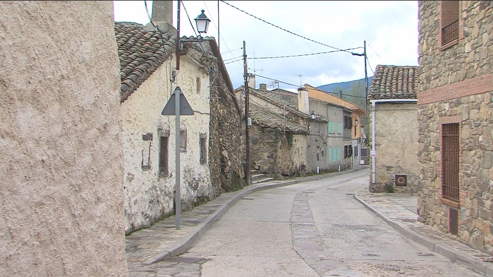 Villavieja del Lozoya, un pueblo madrileño limpio de covid-19
