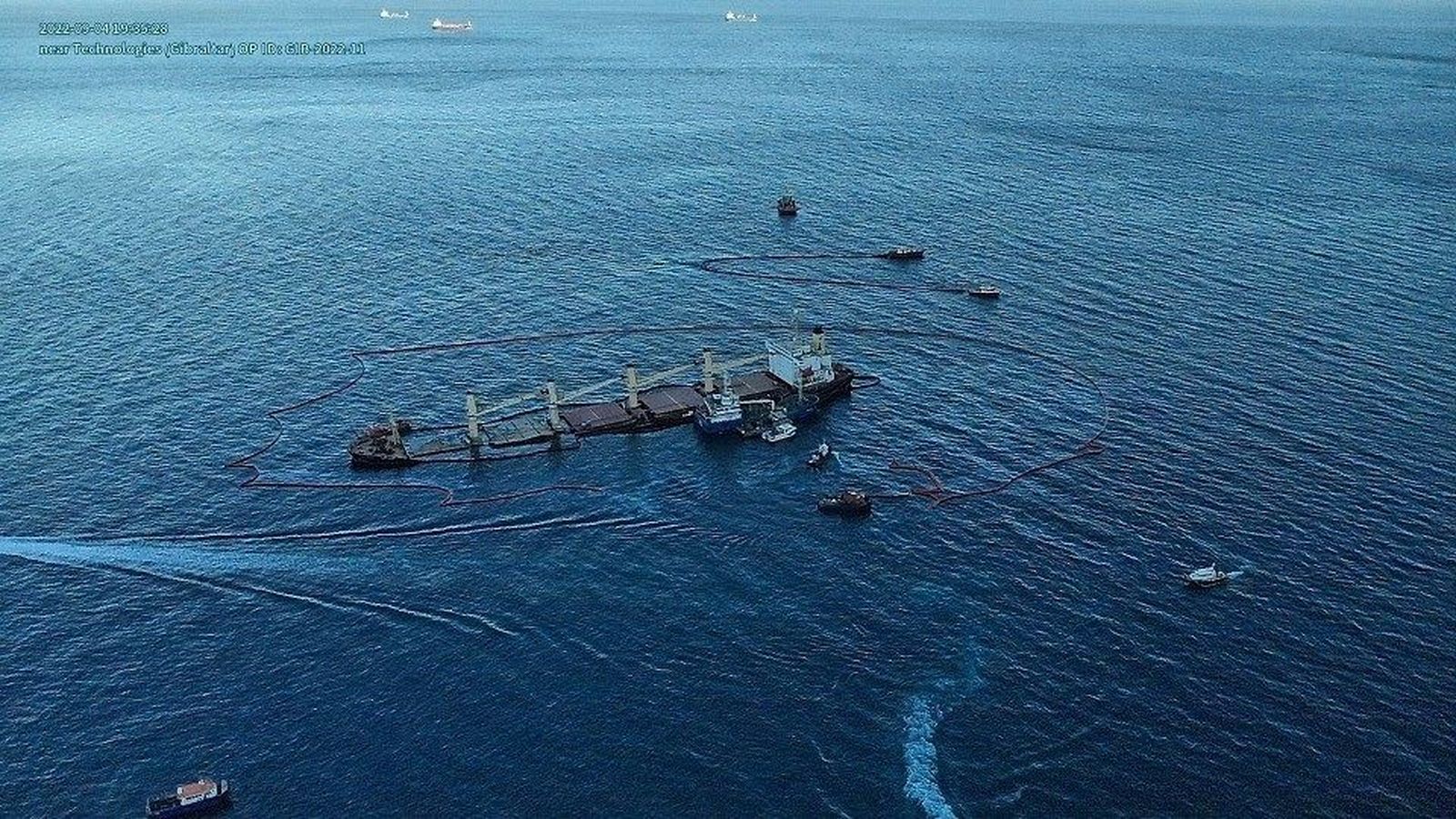 Temor ante el buque varado en Gibraltar ante un posible cambio en la dirección del viento