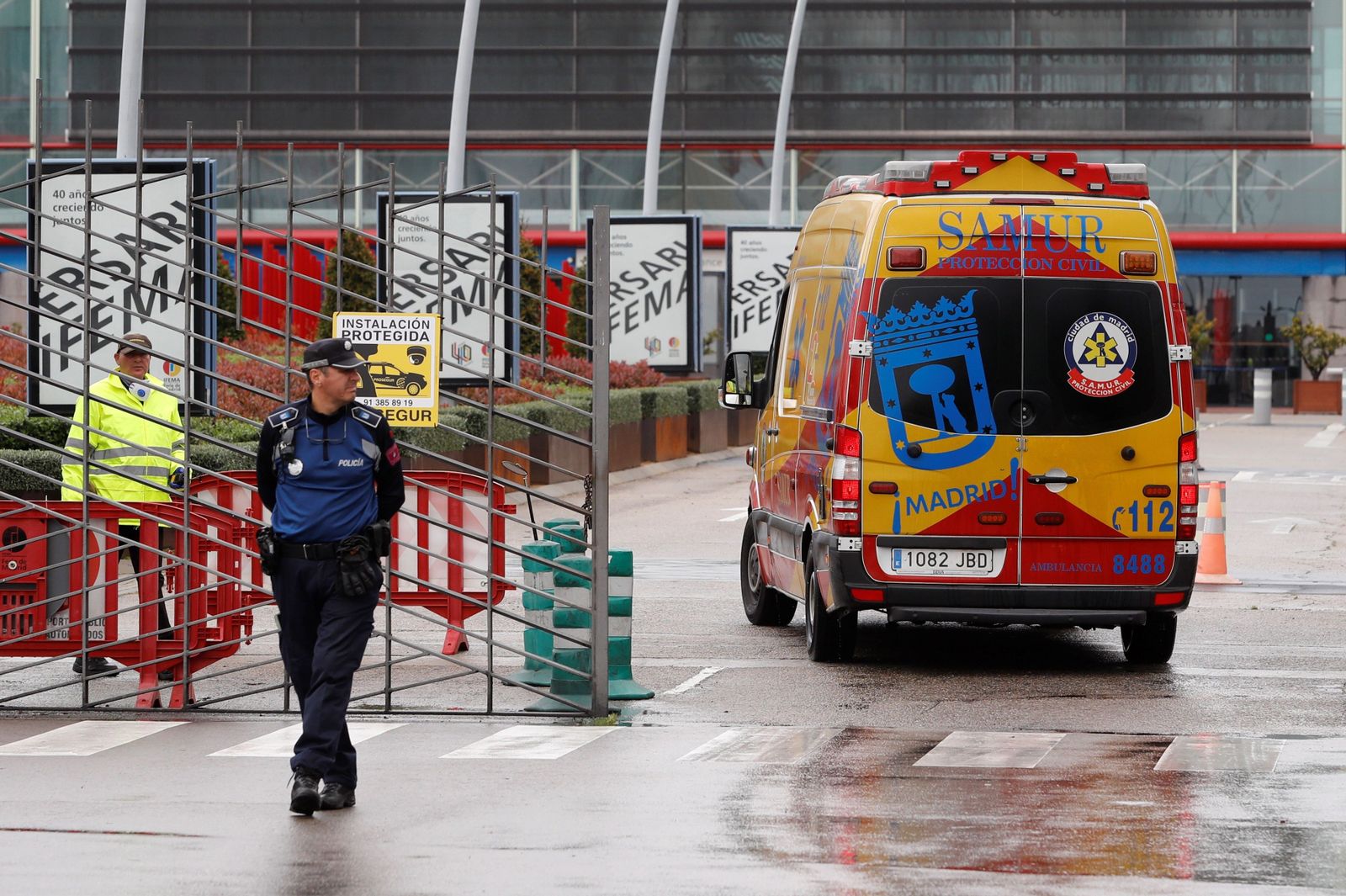 Personal sanitario sigue denunciando "carencias en la llegada de material" para enfrentar el coronavirus