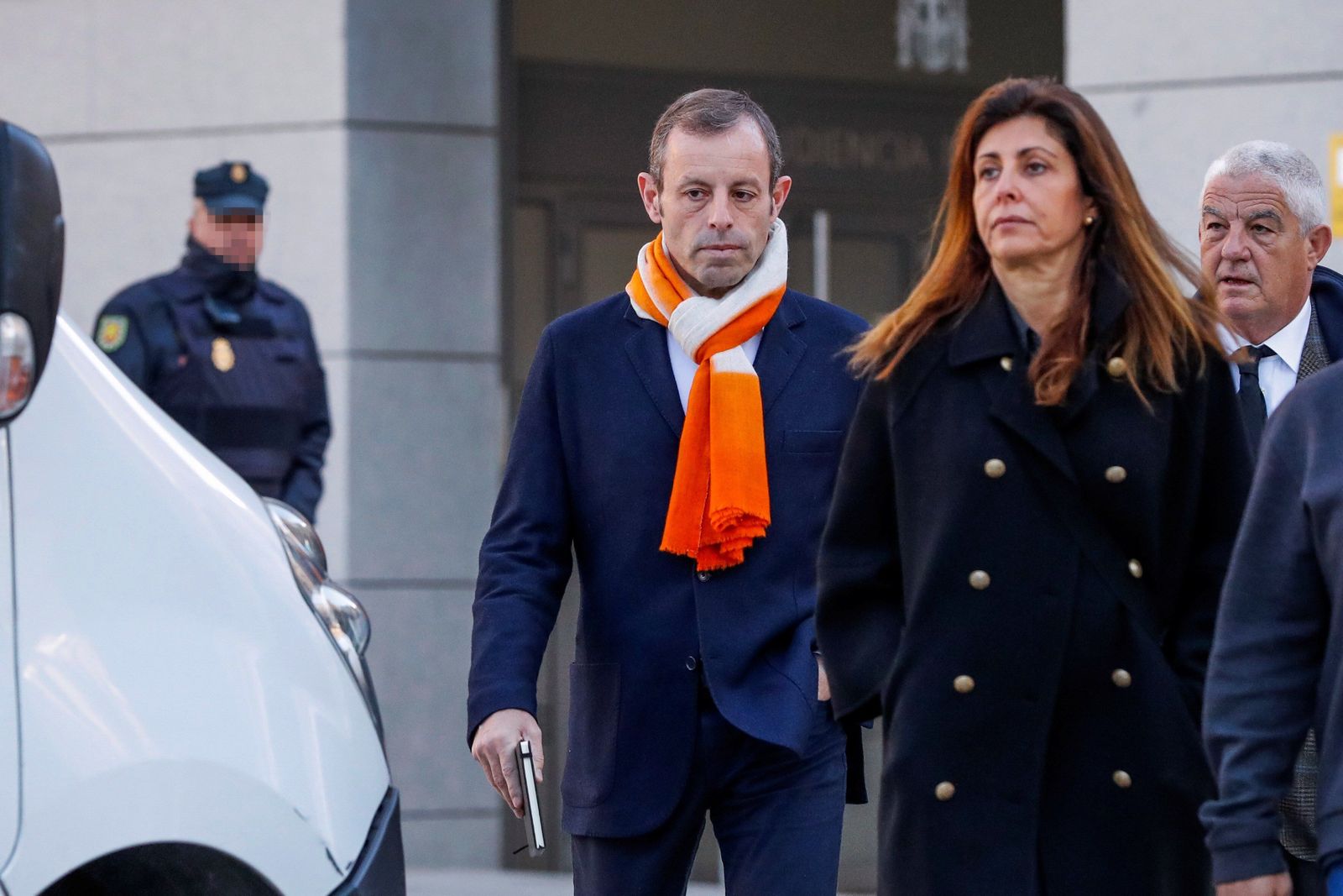 Sandro Rosell a su llegada a la Audiencia Nacional en Madrid, junto a su esposa, Marta Pineda/EFE