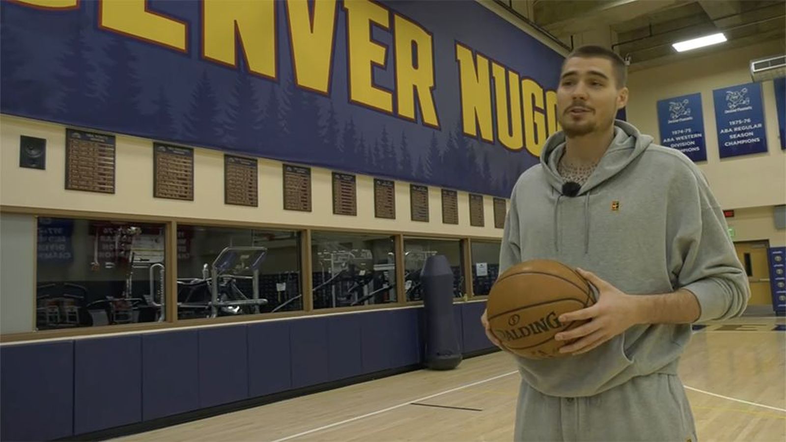 Juancho Hernangómez, un guía de lujo en la cancha de los Denver Nuggets