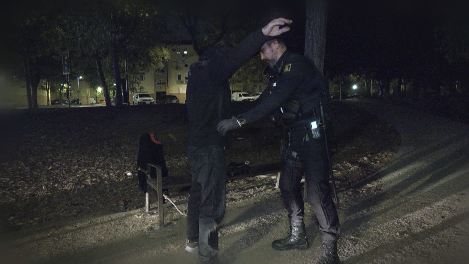 Acompañamos a la unidad de prevención y reacción (UPR) en un patrullaje nocturno por las calles de Madrid