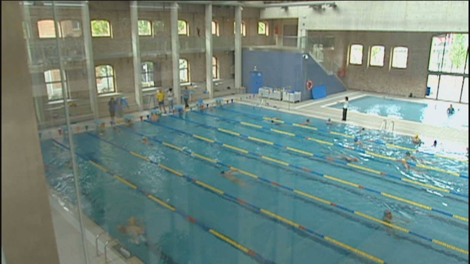 Diez intoxicados leves en la piscina de Daoiz y Velarde, en Retiro