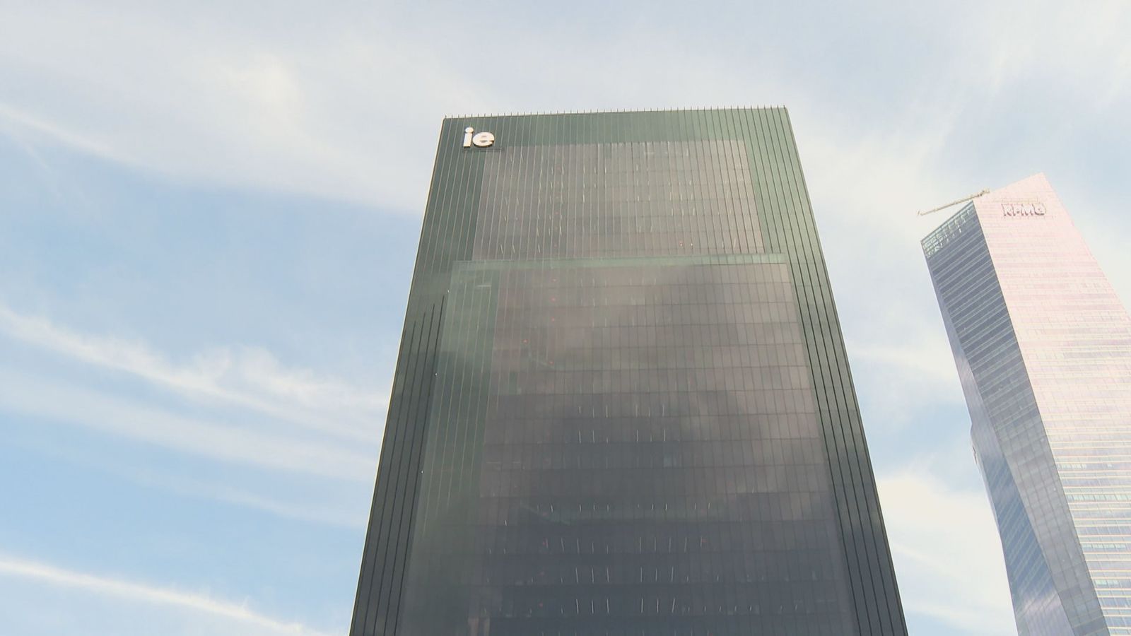 Sedes del Instituto de Empresa, en Torre Caleido