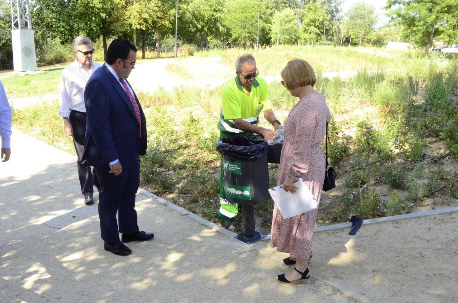 Boadilla instalará medio centenar de 'sanecanes' en los nuevos desarrollos