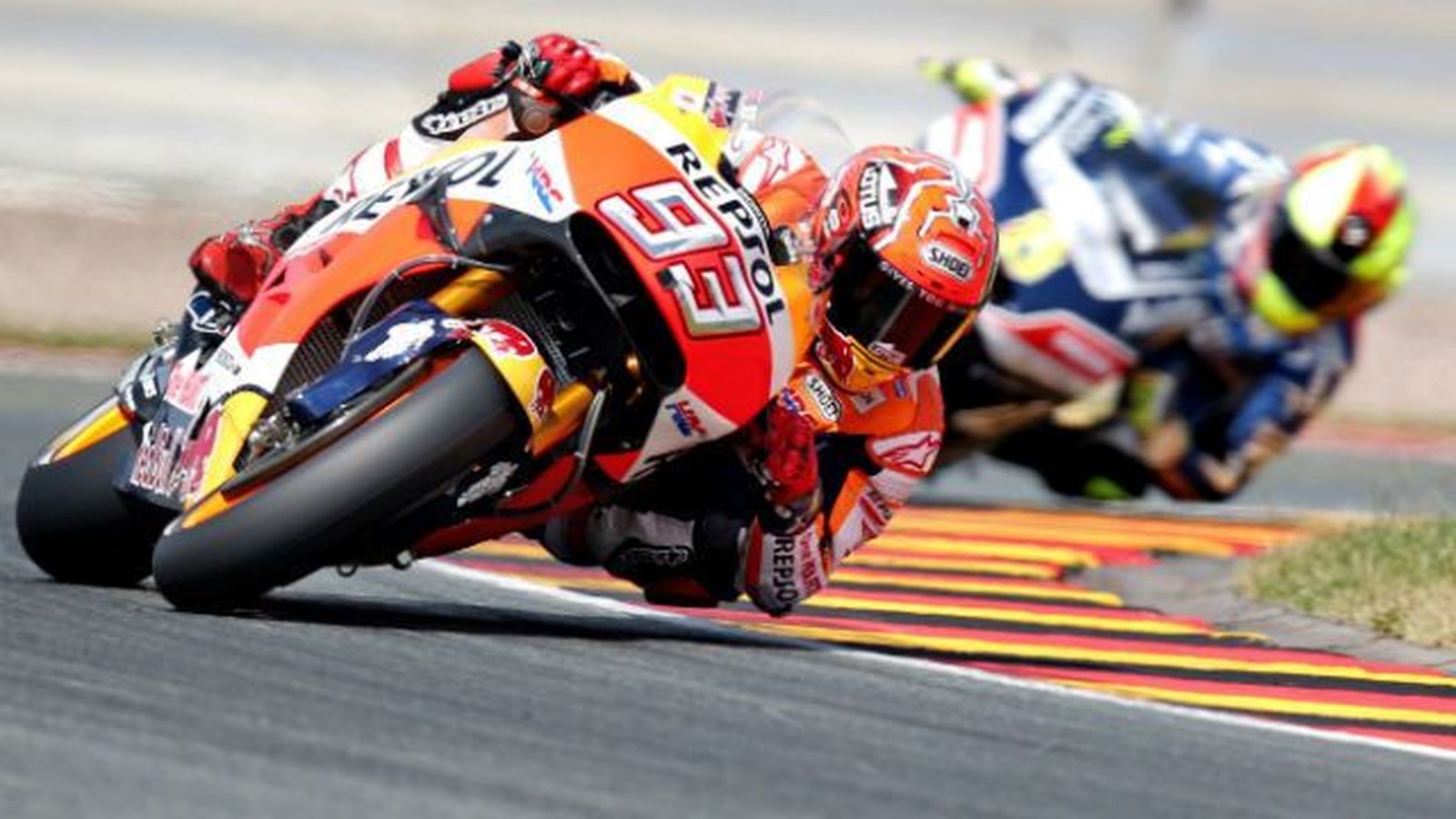GP Alemania: Márquez vuela hacia la 'pole' acompañado de Barberá