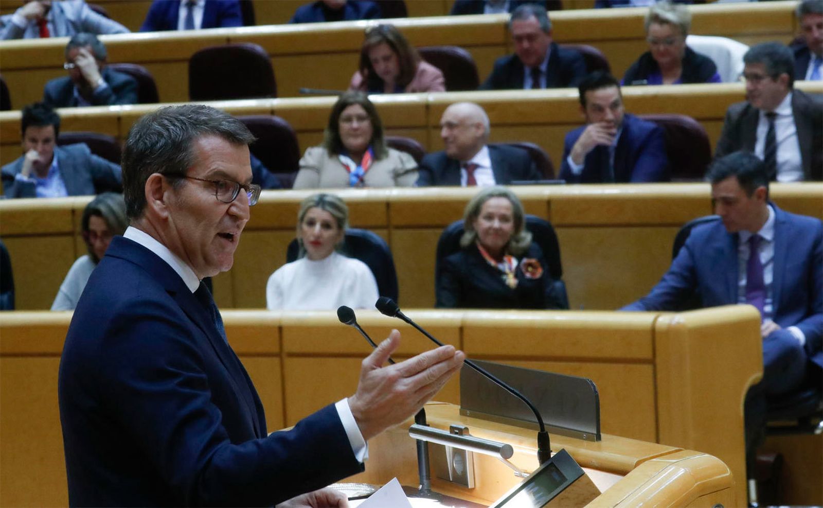 Sánchez y Feijóo cuestionan mutuamente sus liderazgos