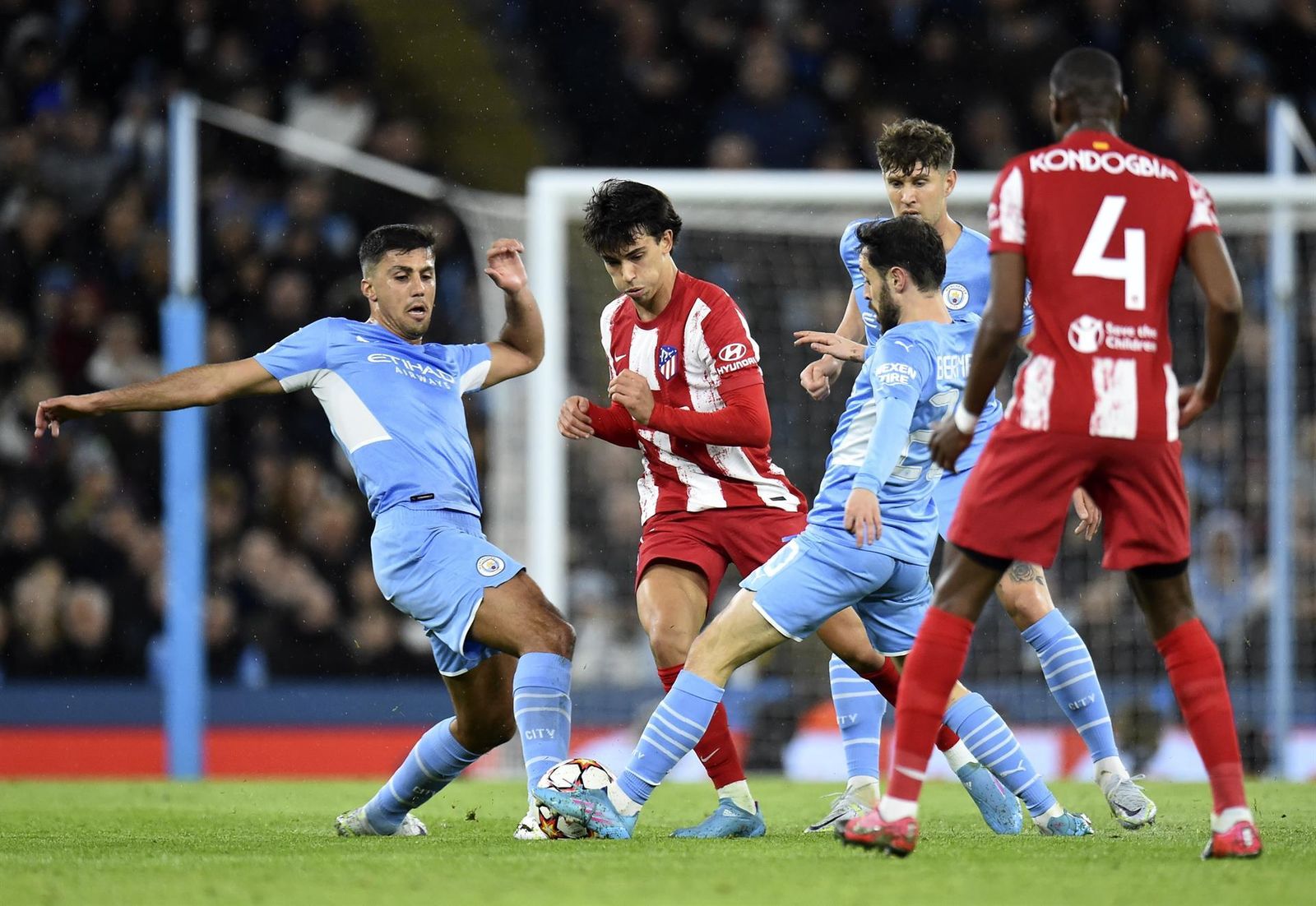 Joao Félix ante el Manchester City
