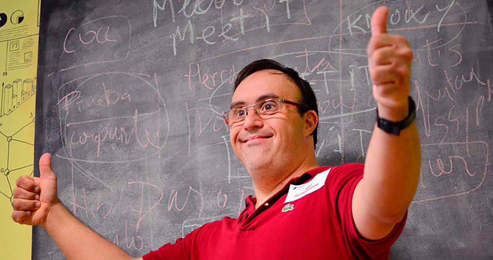 Joven con discapacidad intelectual
