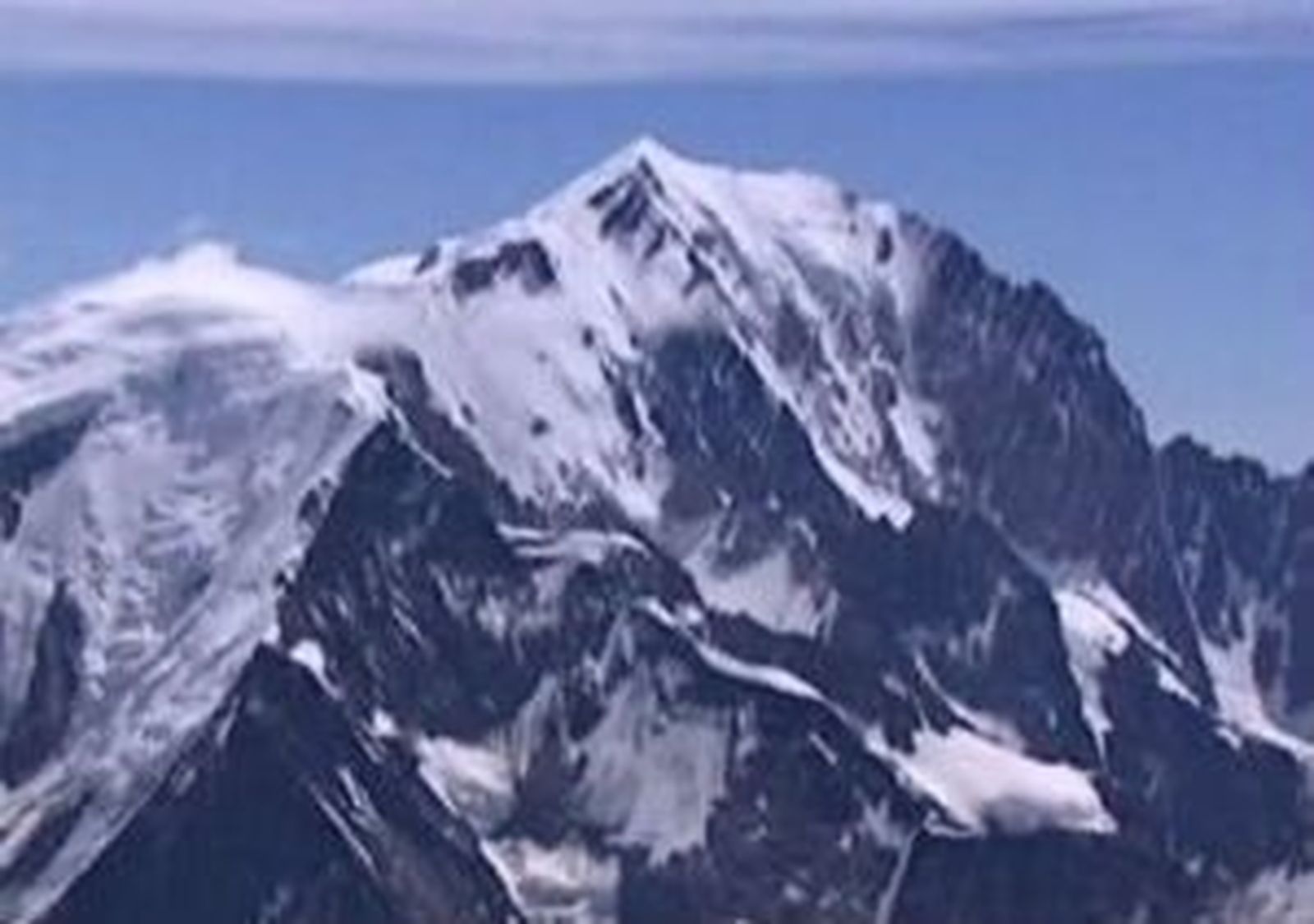 Hallan los cuerpos sin vida de 6 alpinistas desaparecidos en el Mont Blanc