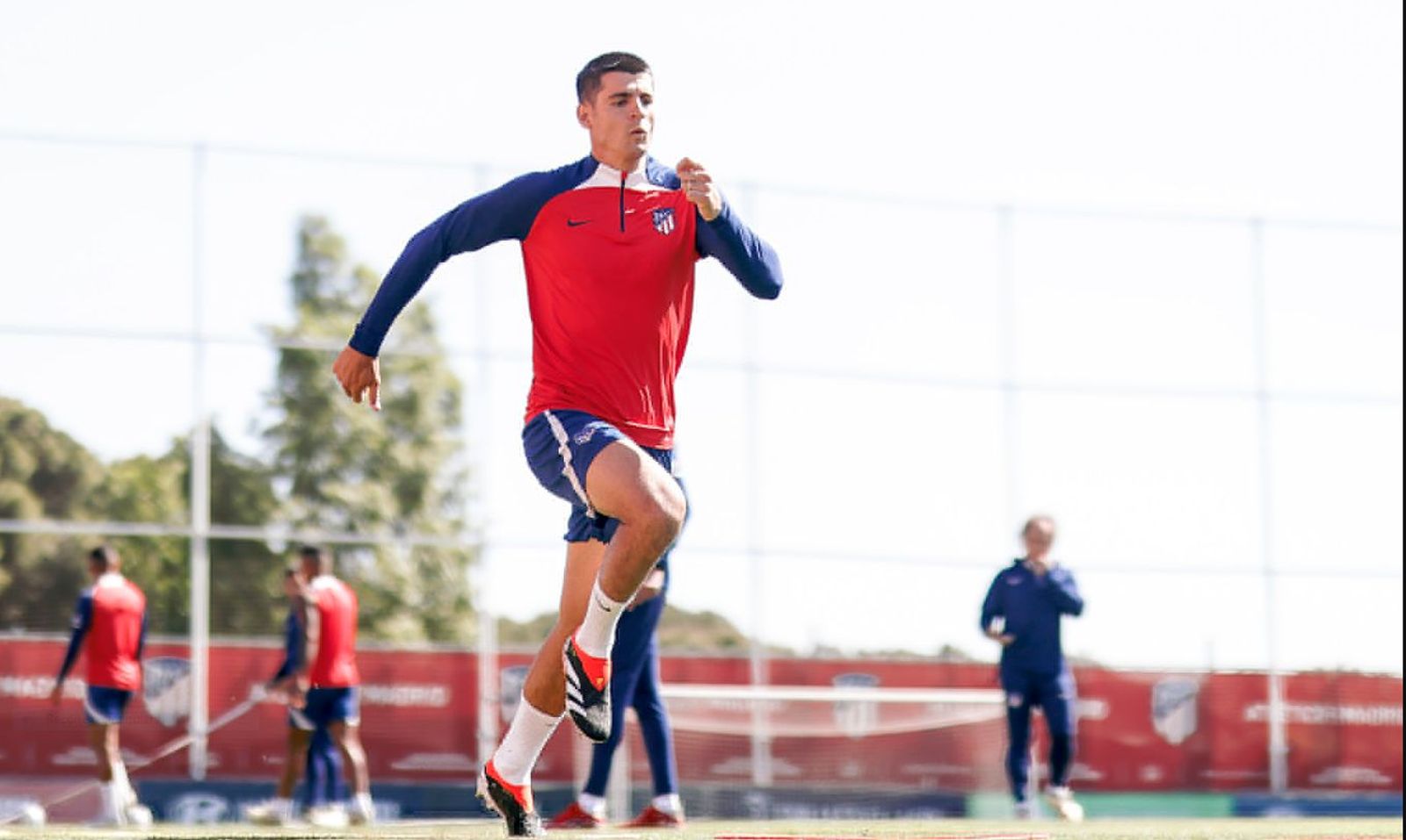 Morata retoma los entrenamientos y Llorente y Witsel regresan al once para recibir al Athletic