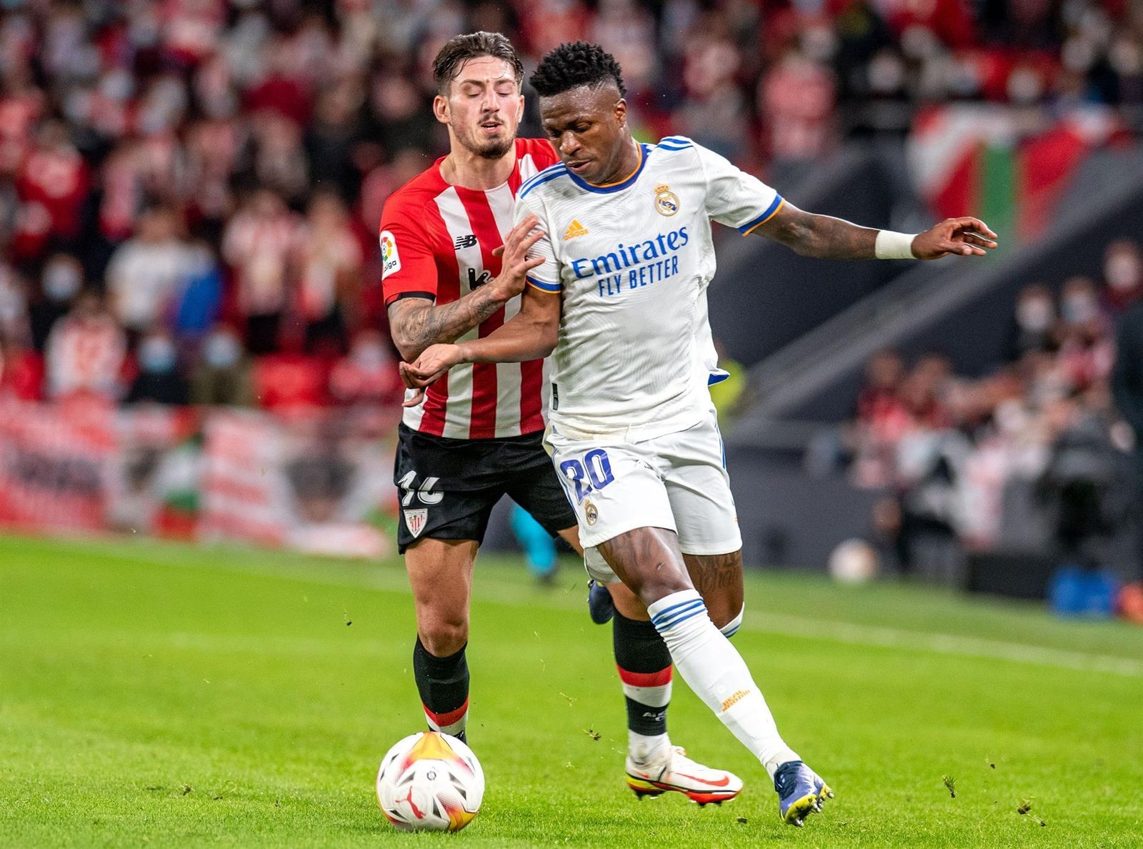 Vinicius ante el Athletic de Bilbao