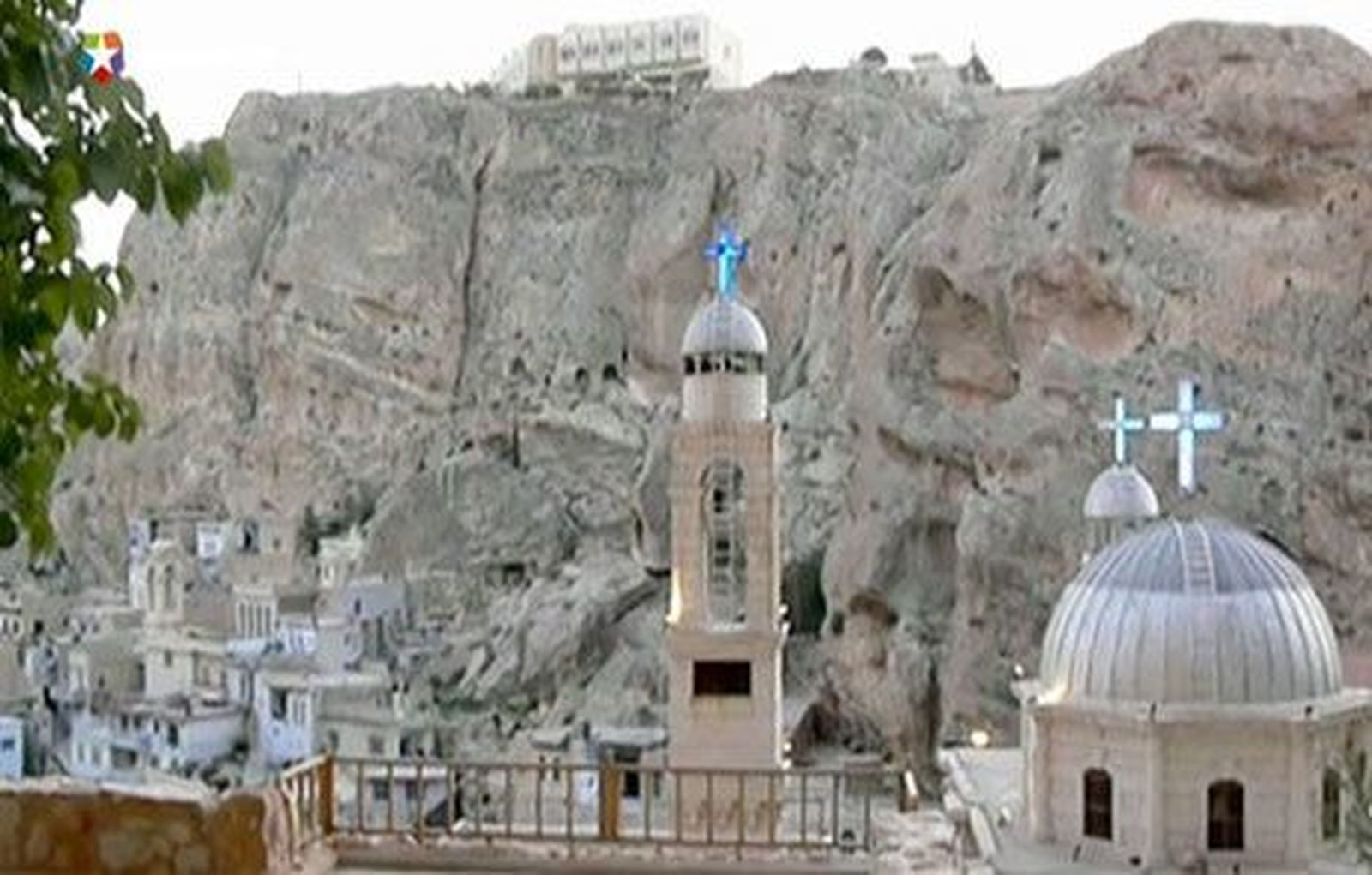 Rebeldes sirios retienen cerca de Damasco a las monjas de Malula, que están "bien"