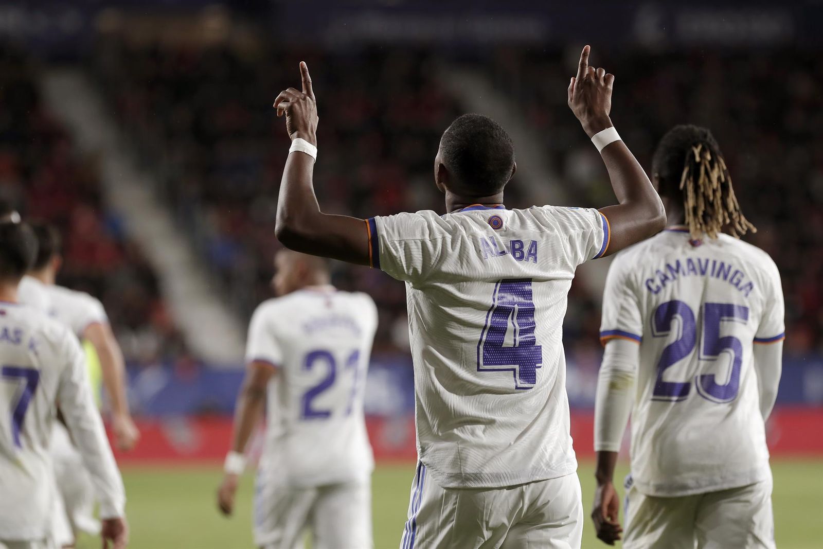 David Alaba celebra el gol