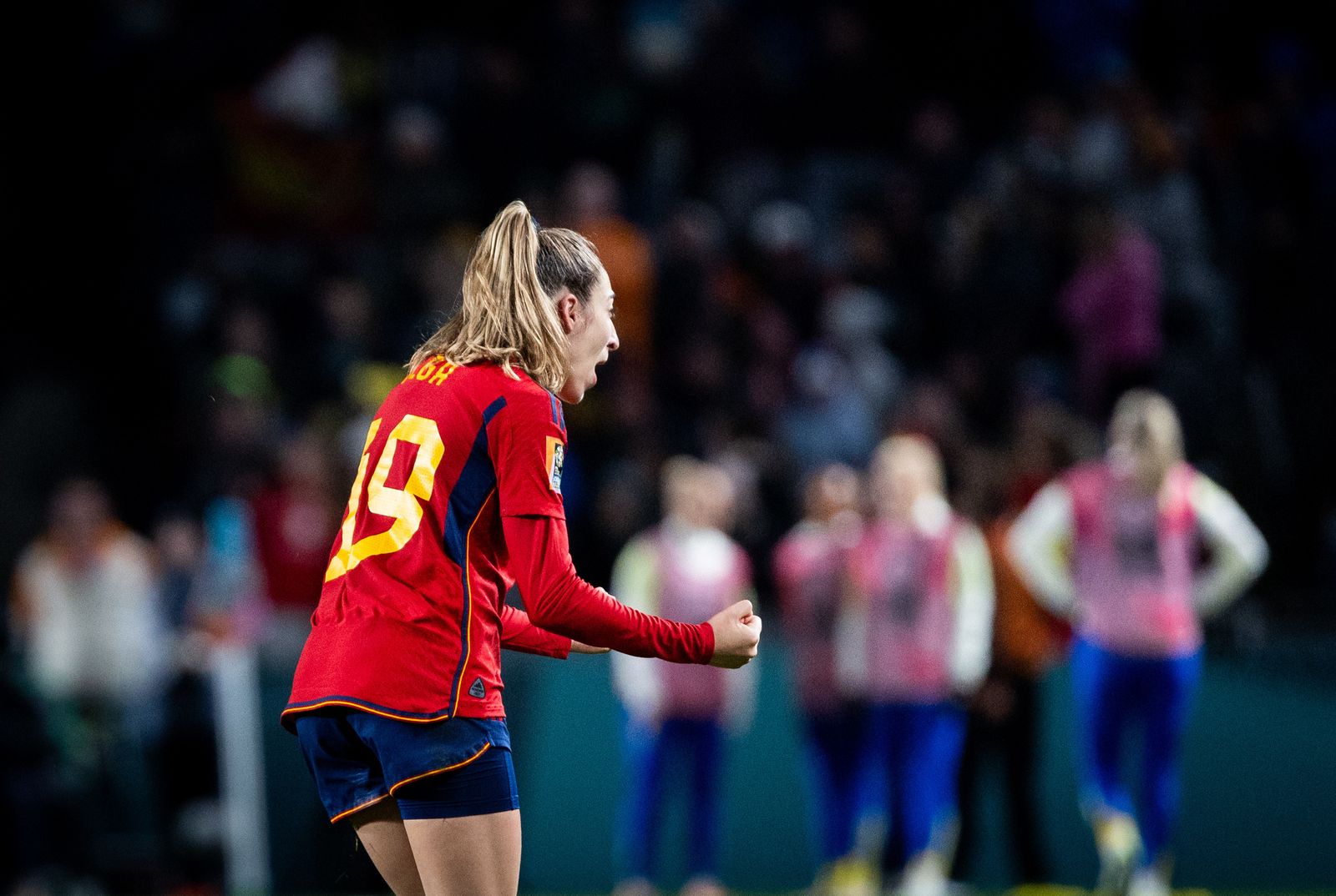 Olga Carmona recrea su gol