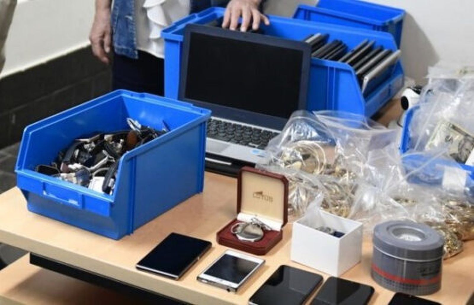 Dispositivos electrónicos de la Oficina de Objetos Perdidos de Madrid