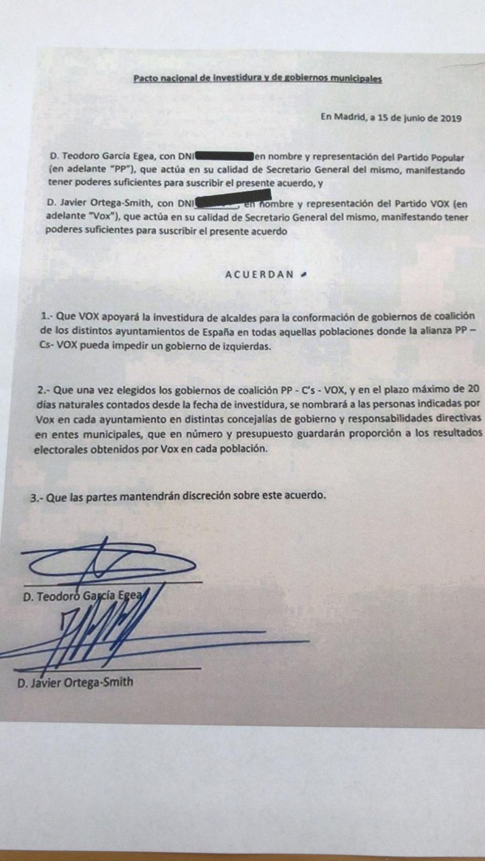 Pacto entre Vox, PP y Cs para la formación de ayuntamientos