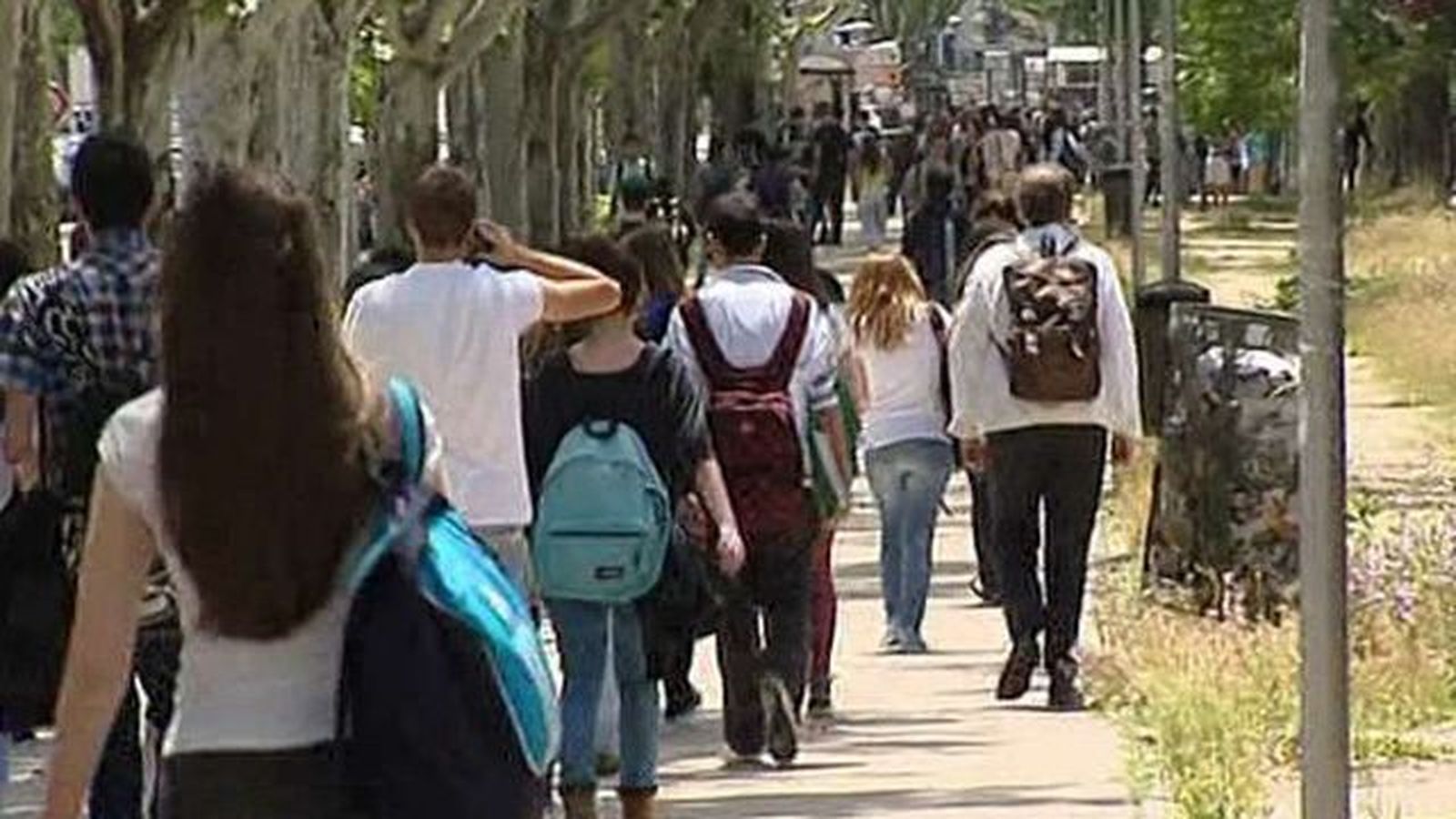 González anuncia la congelación de las tasas universitarias el próximo año