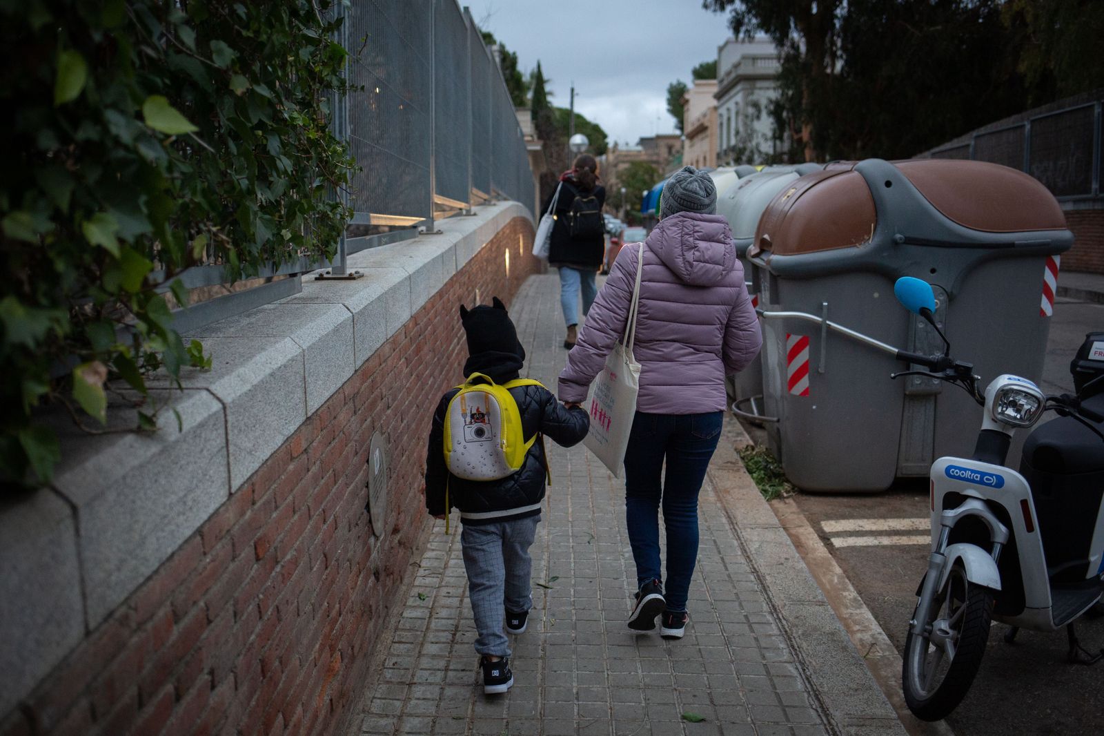 Un estudio de la UNED destaca como influye en el rendimiento escolar transmitir emociones positivas a los hijos